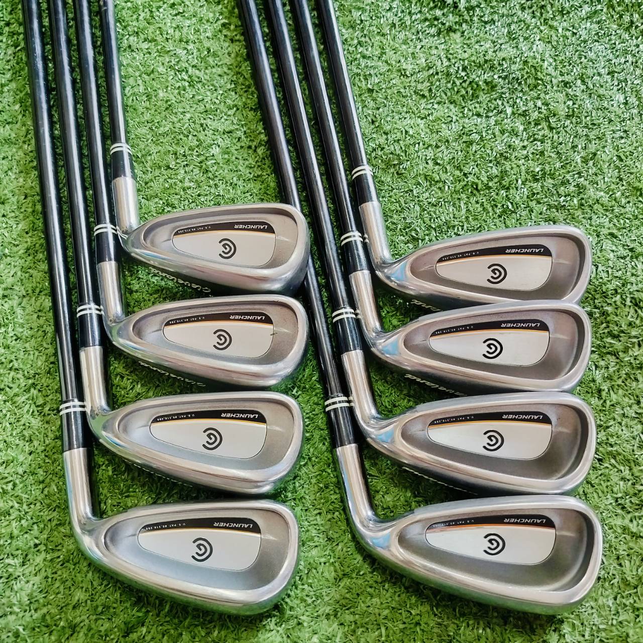ชุดเหล็ก CLEVELAND LAUNCHER ชุดเหล็กตีง่าย มาตรฐานสูง สภาพสวยเดิมทุกชิ้น ทั้งก้านและกริพ ไม้กอล์ฟพรีเมี่ยมมือสอง ของแท้ By NakaraLuxurious