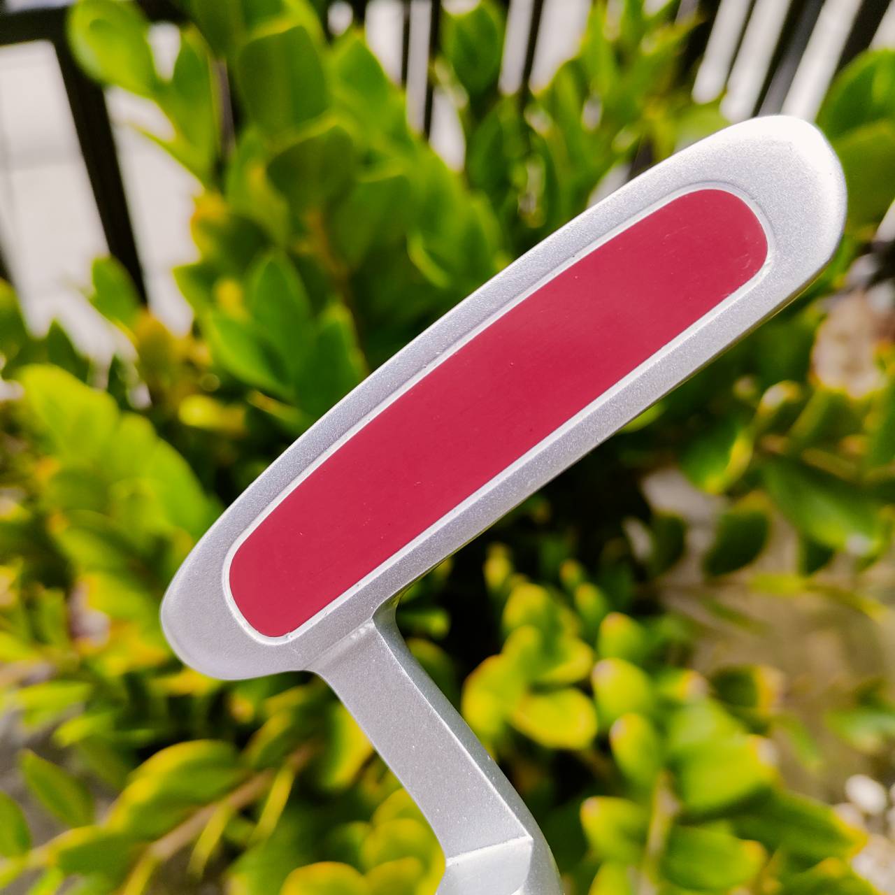 **ไม้กอล์ฟเด็ก** PUTTER PGM AXIAL ความยาวไม้ 27 นิ้ว สำหรับอายุ 5-8 ปี พัตต์ง่าย เล็งง่าย น้ำหนักดี ชดเชยสูงค่ะ ไม้กอล์ฟพรีเมี่ยมมือสอง ของแท้ By NakaraLuxurious