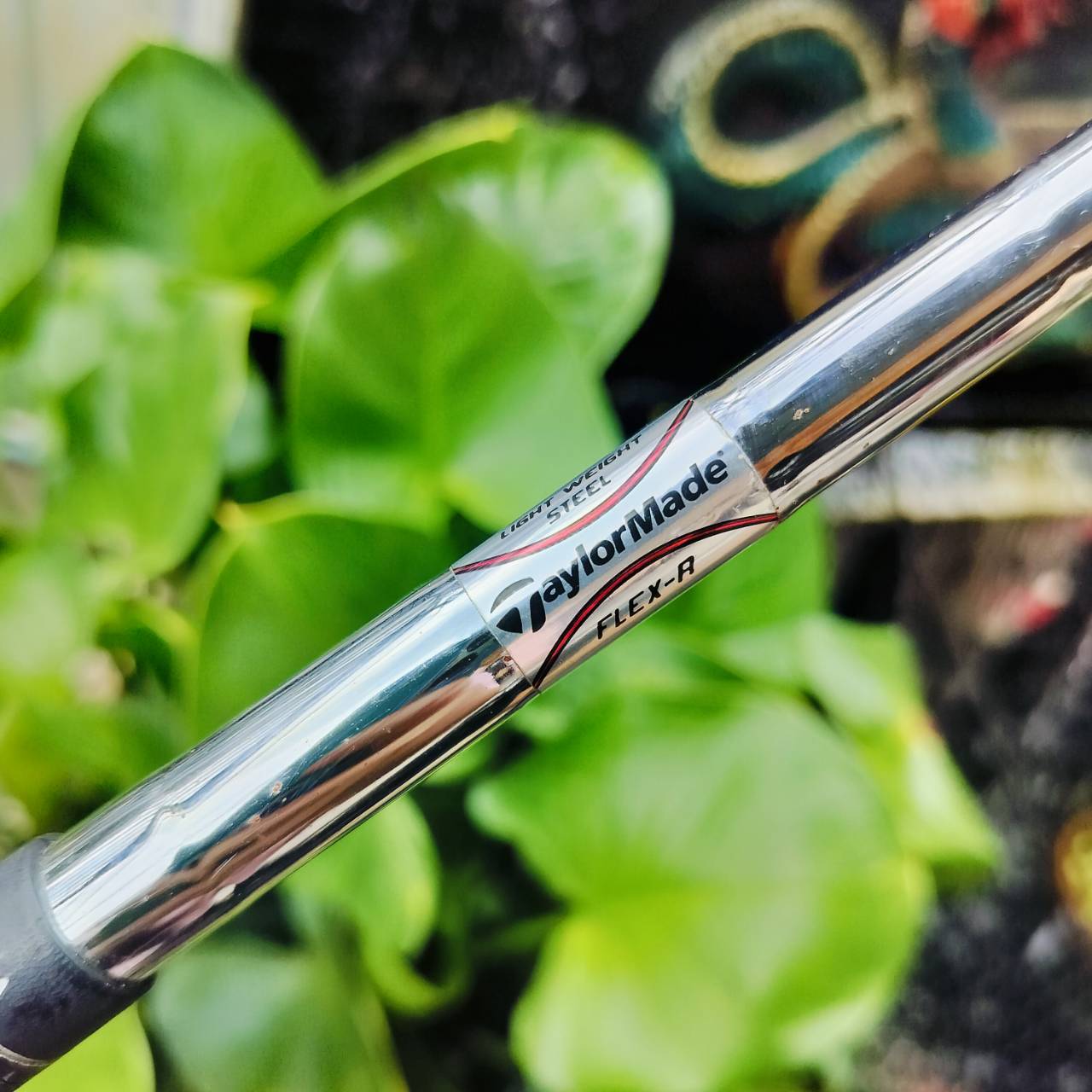 ชุดเหล็ก Taylormade RAC R5 รุ่นนี้ตีง่ายอย่างมาก ตีไกลกว่าปกติมาก นุ่ม แน่น แม่นยำ ก้านเหล็กเบาของ Taylormade FLEX R ไม้กอล์ฟพรีเมี่ยมมือสอง ของแท้ By NakaraLuxurious