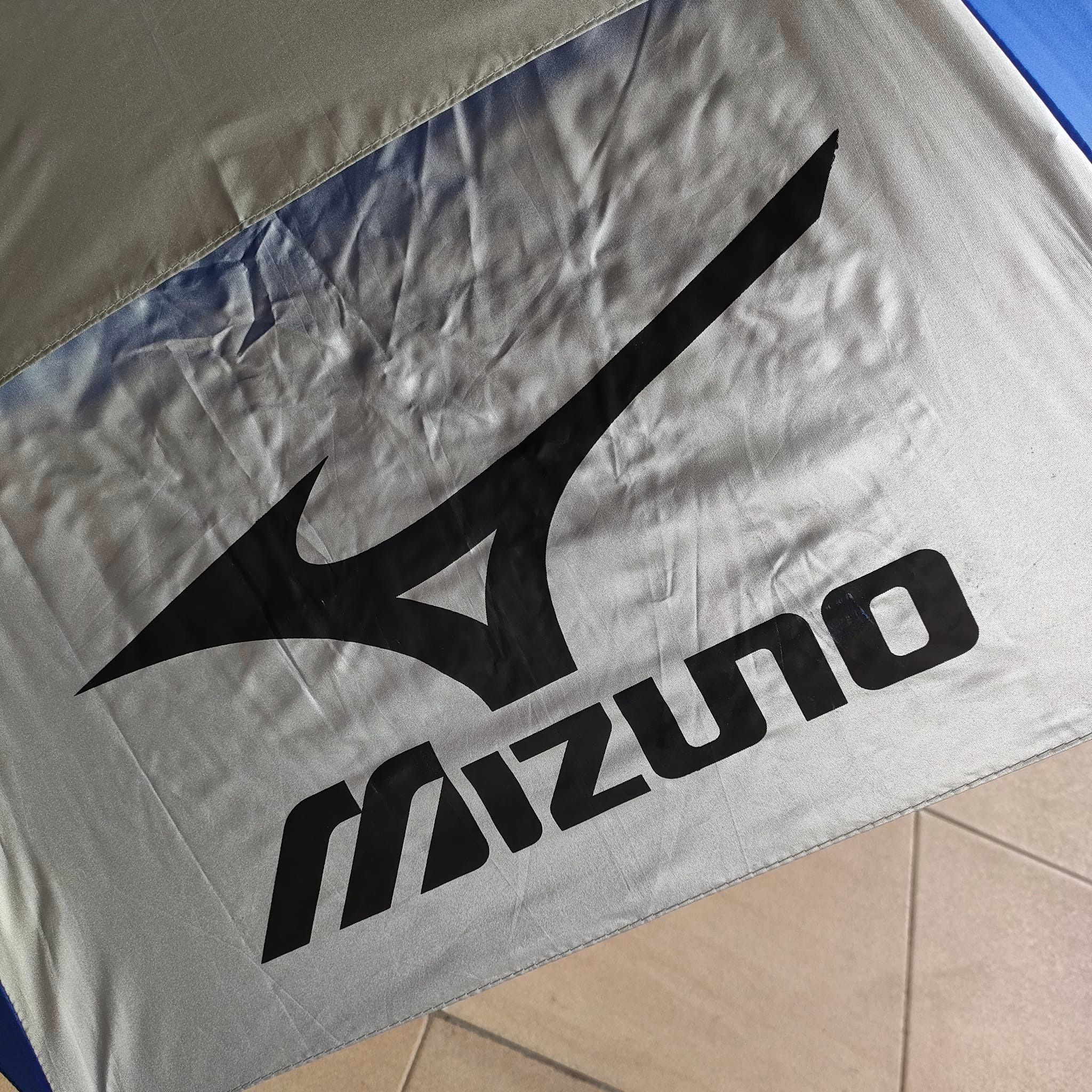 ร่มกอล์ฟ MIZUNO สองชั้น ร่มสองชั้นอย่างดี สภาพสวย พร้อมใช้งาน มือสอง ของแท้ BY NakaraLuxurious