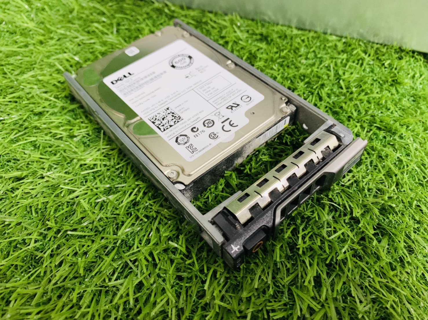 ฮาร์ดดิส สำหรับ Server Dell 600GB SAS 2.5 6Gbps 10000RPM" HDD HARD พร้อม Tray DELL