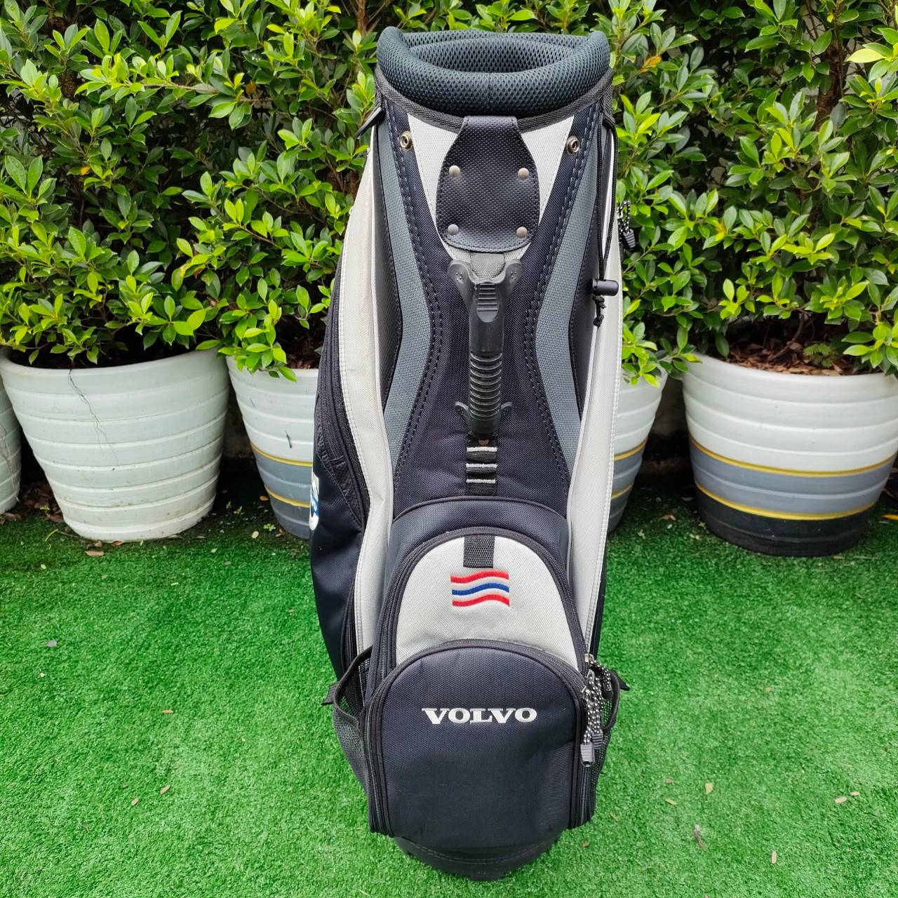 ถุงกอล์ฟ VOLVO มือสอง ถุงสวย สภาพดี ครับ