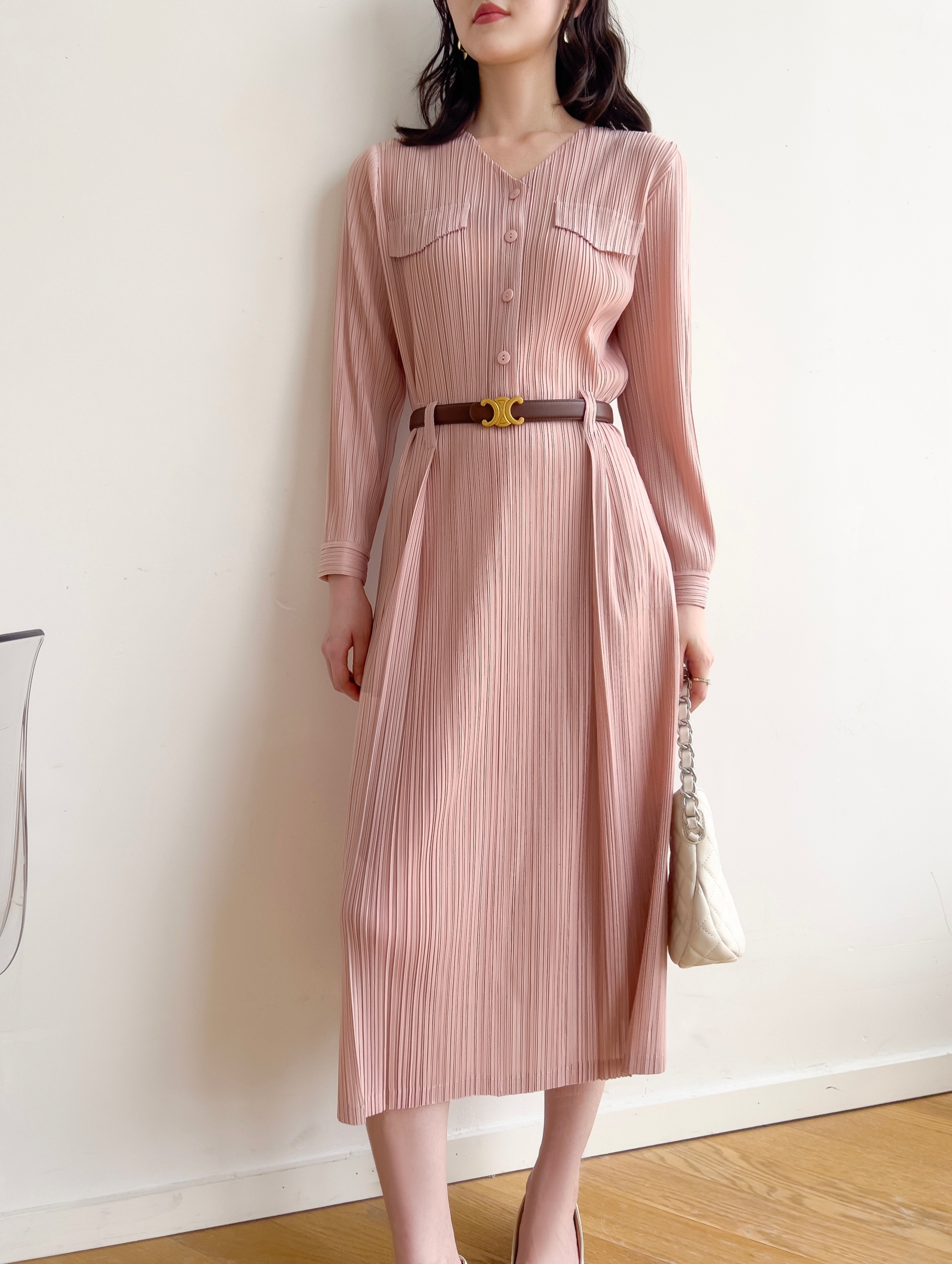 2MUAY รุ่น GJO1135 เดรสพลีทคุณภาพ V NECK LONG SLEEVE PLEATED DRESS 8 สี FREE SIZE