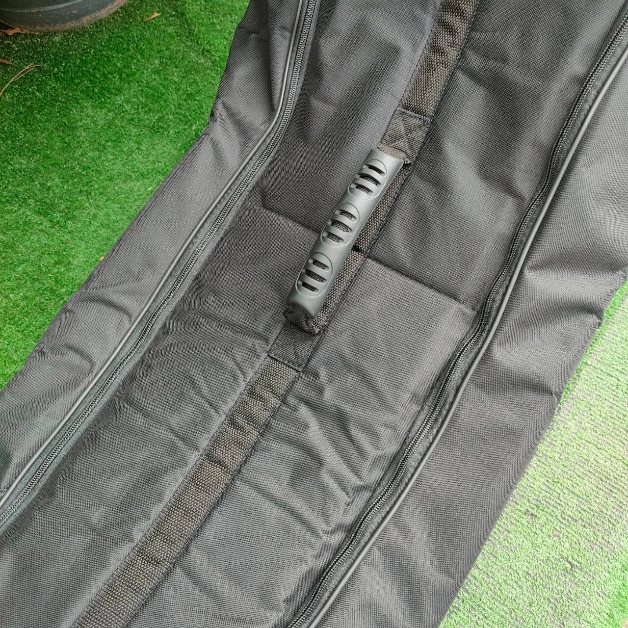 🔥 ด่วนที่สุด 🔥 ลดล้างสต๊อค 🔥 🏌️ ถุงขึ้นเครื่องบิน ของใหม่!!! มีนวมอย่างดีเเละมีล้อลาก ของใหม่ไม่เคยใช้งาน!! มือหนึ่ง ของแท้ BY NakaraLuxurious