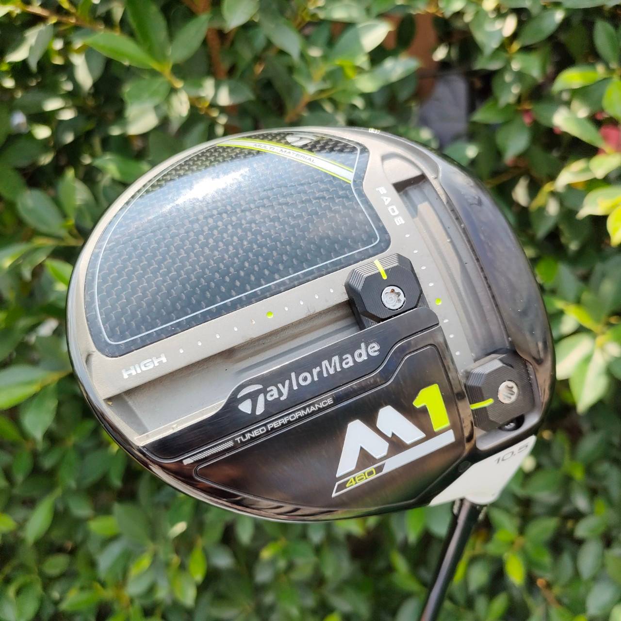 DRIVER TAYLORMADE M1 องศา 10.5 ก้าน TAYLORMADE M1 TM1-117 FLEX R เป็น M1 ตัวใหม่ ตีไกลสุดๆๆๆ เคฟล่าทั้งแท่ง