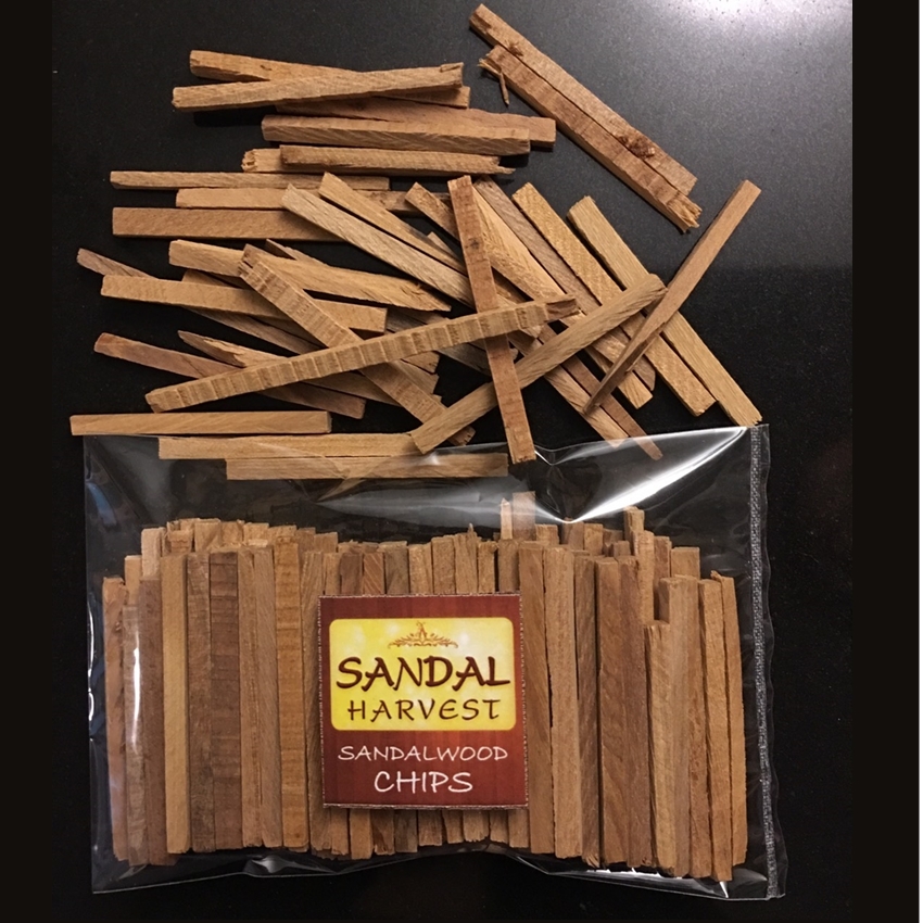 ไม้จันทน์หอมแท้ 100% ไม้มงคล สำหรับทำ ดอกไม้จันทน์ ใช้ใน พระราชพิธีสำคัญ งานฌาปนกิจ งานไว้อาลัย ไม่มีน้ำหอม ไม่ไส่สี ไร้สารเคมี 40g / 99 Sticks