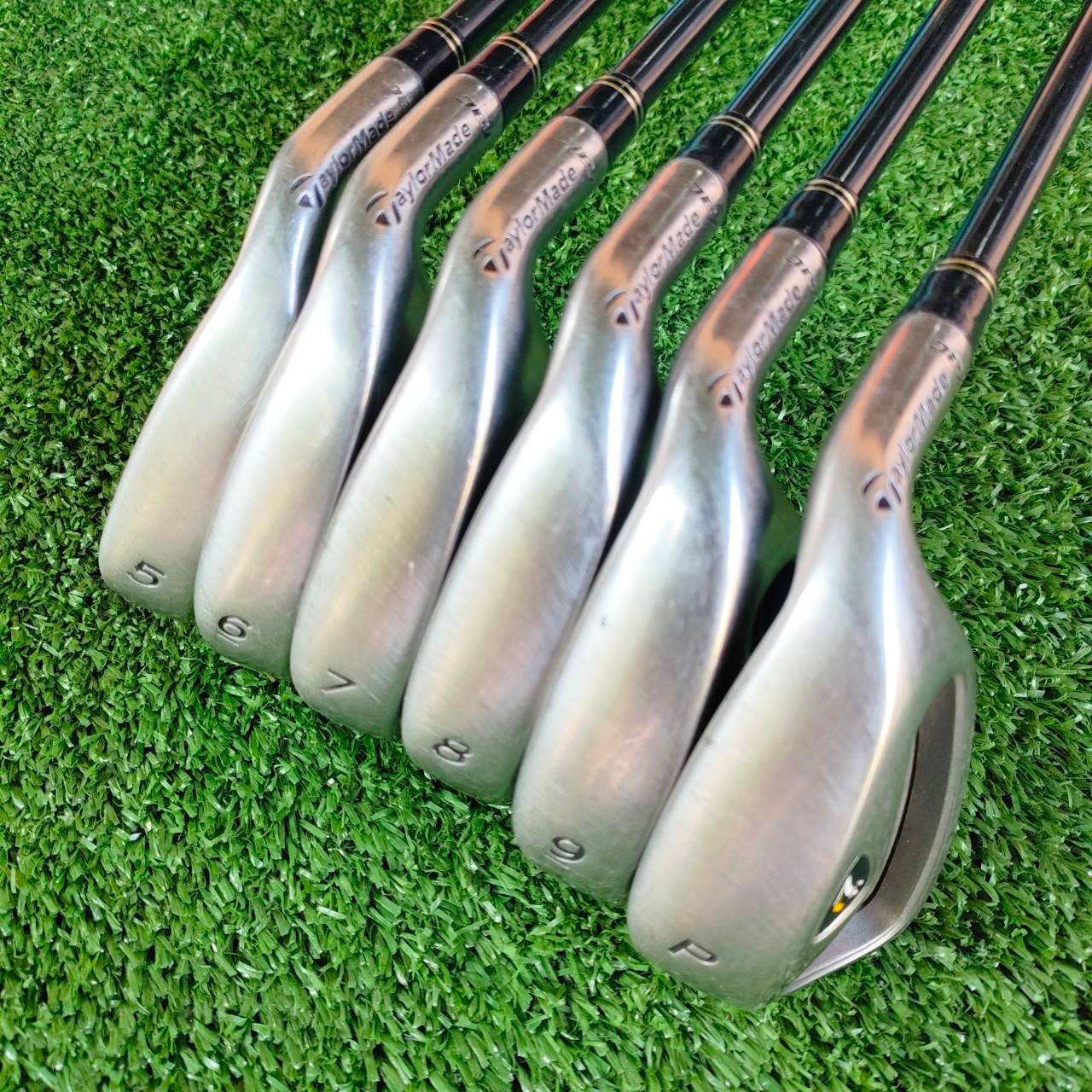 ชุดเหล็ก TAYLORMADE R7 Ti ชุดเหล็กหน้าเด้ง ตีไกลมาก!!! มีเหล็ก 5-9 เเละ PW ก้าน RE*AX PLUS FLEX R ไม้กอล์ฟพรีเมี่ยมมือสอง By NakaraLuxurious