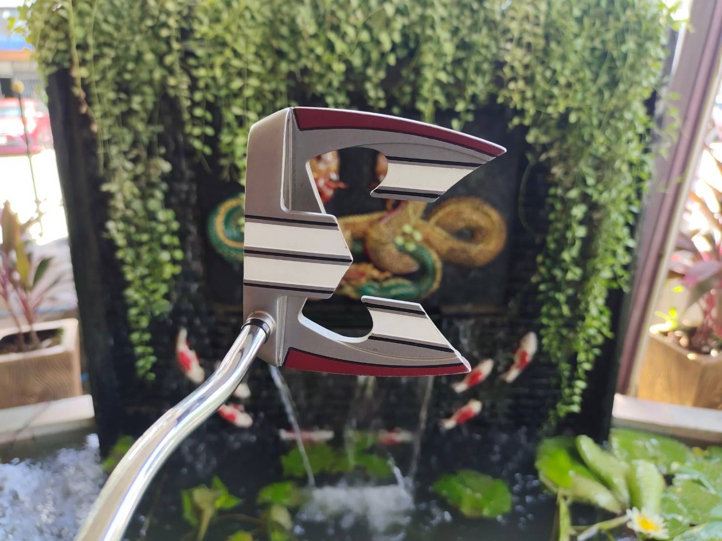 Odyssey White HOT XG TERON