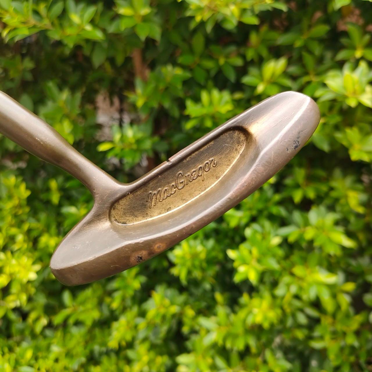 PUTTER TOUCH-DOWN TD2000 ความยาว 32 นิ้ว ก้าน TOUH -DOWN วัสดุทองเหลืองสุดพรีเมี่ยม เป็นพัตเตอร์ แบบคลาสสิค ไม้กอล์ฟมือสอง ของแท้ BY NakaraLuxurious