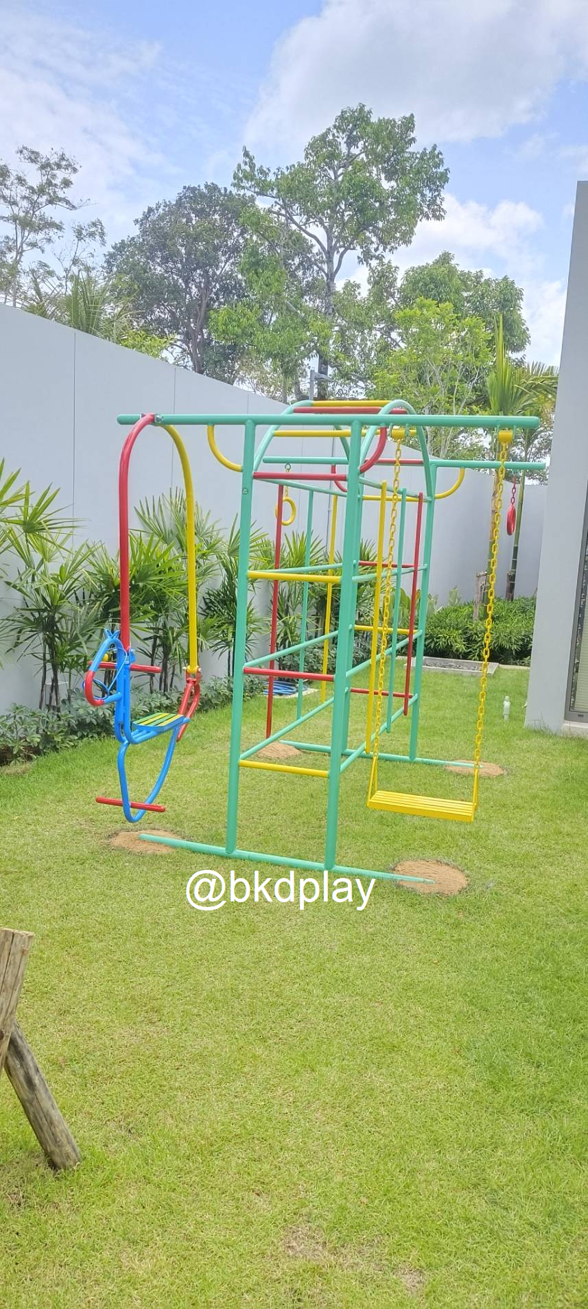 เครื่องเล่นสนามกลางแจ้ง เครื่องเล่นสนามเหล็ก ชุดชิงช้าปีนป่ายม้าโยก OutdoorPlayground, ราคาโรงงาน สั่งผลิต 10-20 วัน