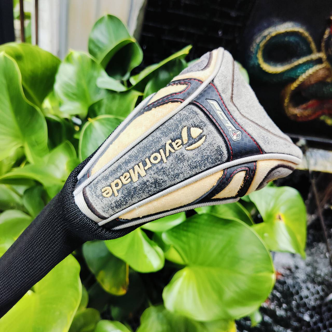 FW3 Taylormade R9 MAX ตีไกลมาก!!! ก้าน FUJIKURA MOTORE FLEX R สามารถไขปรับตรงคอได้ ตีง่ายมาก วิถีลูกสวย Ti รุ่น Titanium เสียงเพราะ มี COVER แท้ เดิม ไม้กอล์ฟพรีเมี่ยมมือสอง ของแท้ By NakaraLuxurious