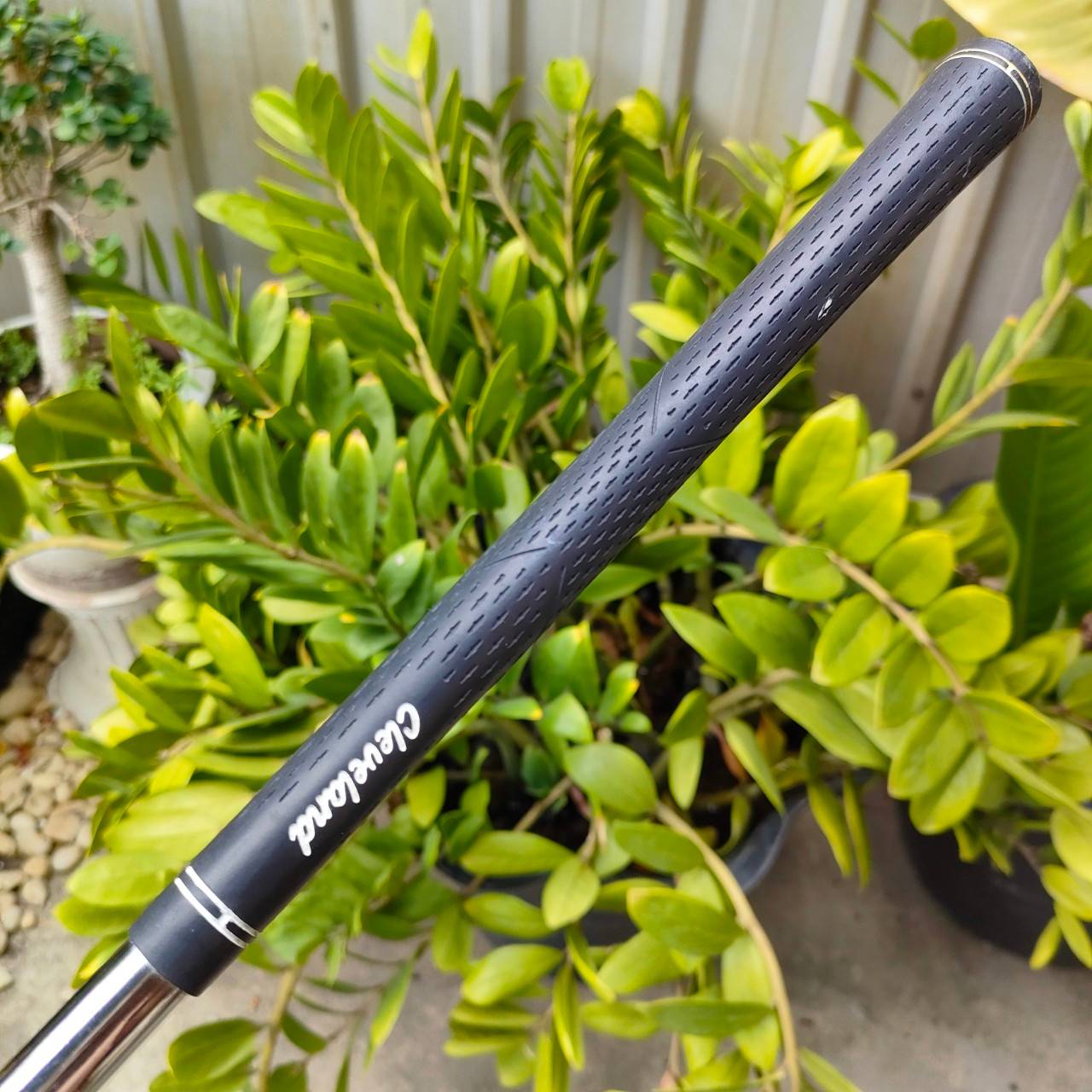WEDGE CLEVELAND CG17 องศา 60 BOUNCE 12 ก้าน DYNAMIC GOLD FLEX WEDGE ZIP GROOVE ร่องสี่เหลี่ยม เหมือน ซิป หน้าใบเลเซอร์ MILLED ให้สปินได้ดีมาก ไม้กอล์ฟพรีเมี่ยมมือสอง ของแท้ By NakaraLuxurious