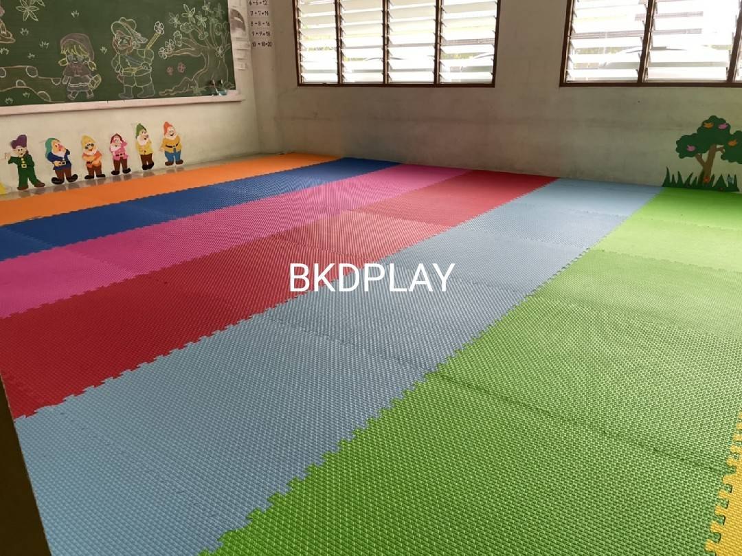 แผ่นปูพื้นจิ๊กซอกันกระแทก โฟมยาง งานไทยพรีเมี่ยมขนาดแผ่น100x100 หนา10-50 มม.,แผ่นกันกระแทก,แผ่นยาง EVA,ยางปูพื้น,จิ๊กซอว์ปูพื้น, ปูกับห้องเด็ก ห้องออกกำลังกาย ฟิสเนส ค่ายมวย โรงยิม