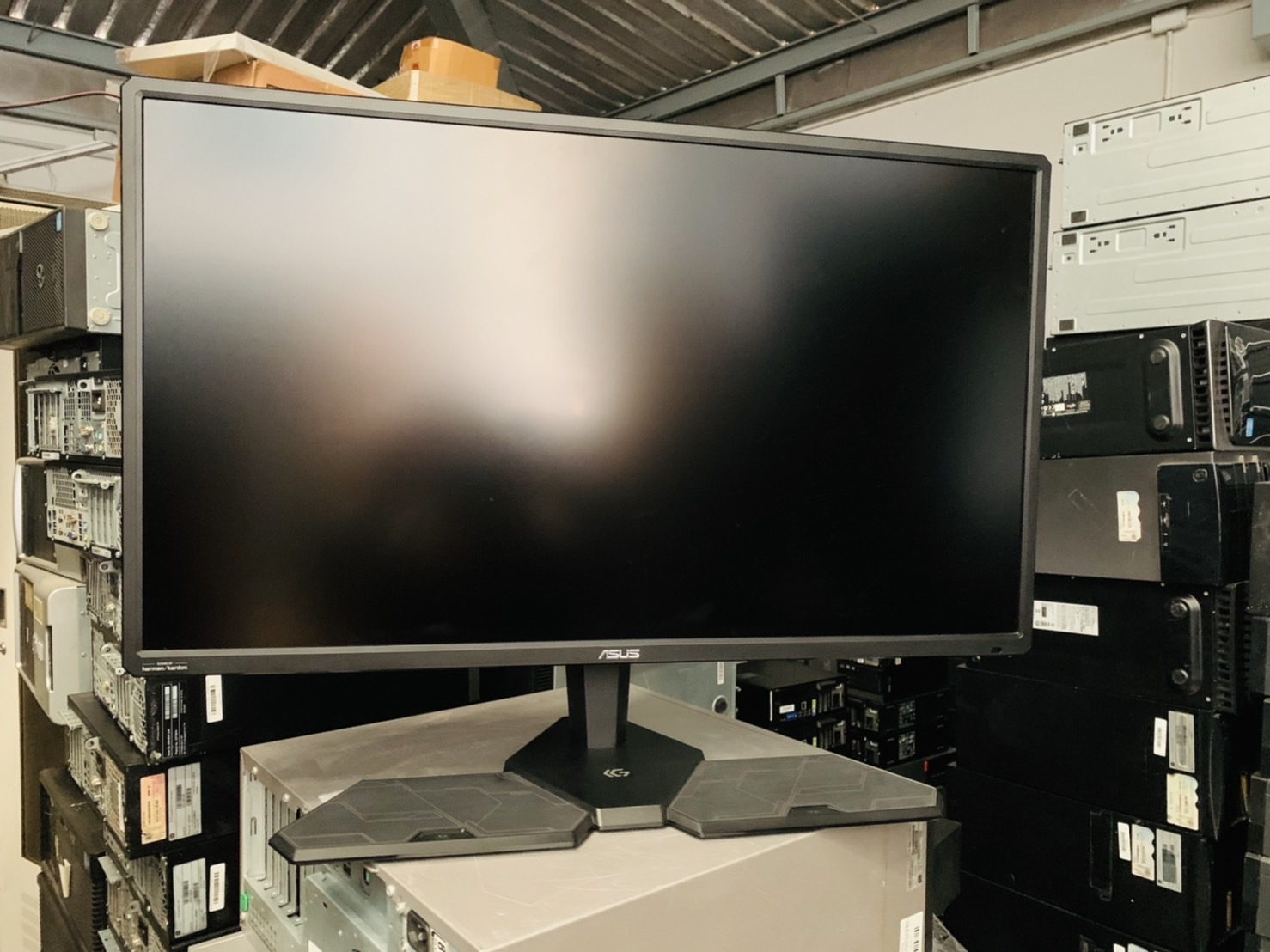 จอคอมพิวเตอร์ Monitor Asus CG32UQ LED 31.5-inch