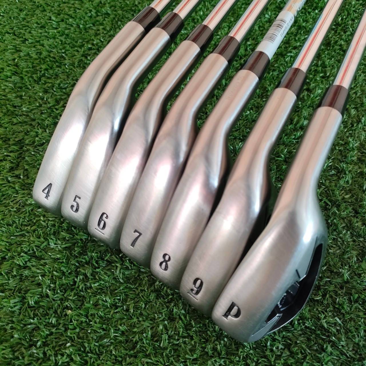 ชุดเหล็ก CALLAWAY X22 TOUR มีเหล็ก 4-9 เเละ PW ก้าน PROJECT X 5.0 ทั้งชุด ตีง่ายมากตามสไตล์ Callaway วัสดุพรีเมี่ยม ก้านก็ดีมาก ลดการสั่น ตีแม่นยำมั่นคง!!ไม้กอล์ฟมือสอง ของแท้ BY NakaraLuxurious