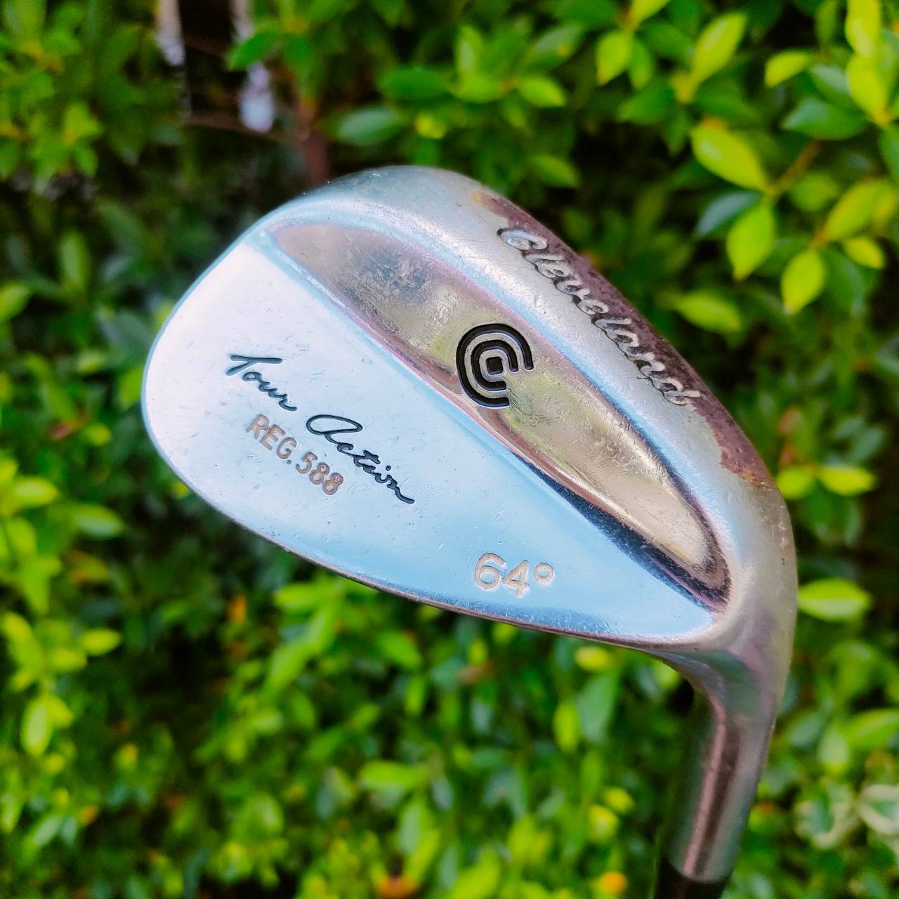 WEDGE CLEVELAND REG 588 องศา 64 ก้าน TRUE TEMPER FLEX WEDGE รุ่น 588 เป็นรุ่นที่ดังมากที่สุด ดีที่สุด!! ไม้กอล์ฟมือสอง ของแท้ BY NakaraLuxurious