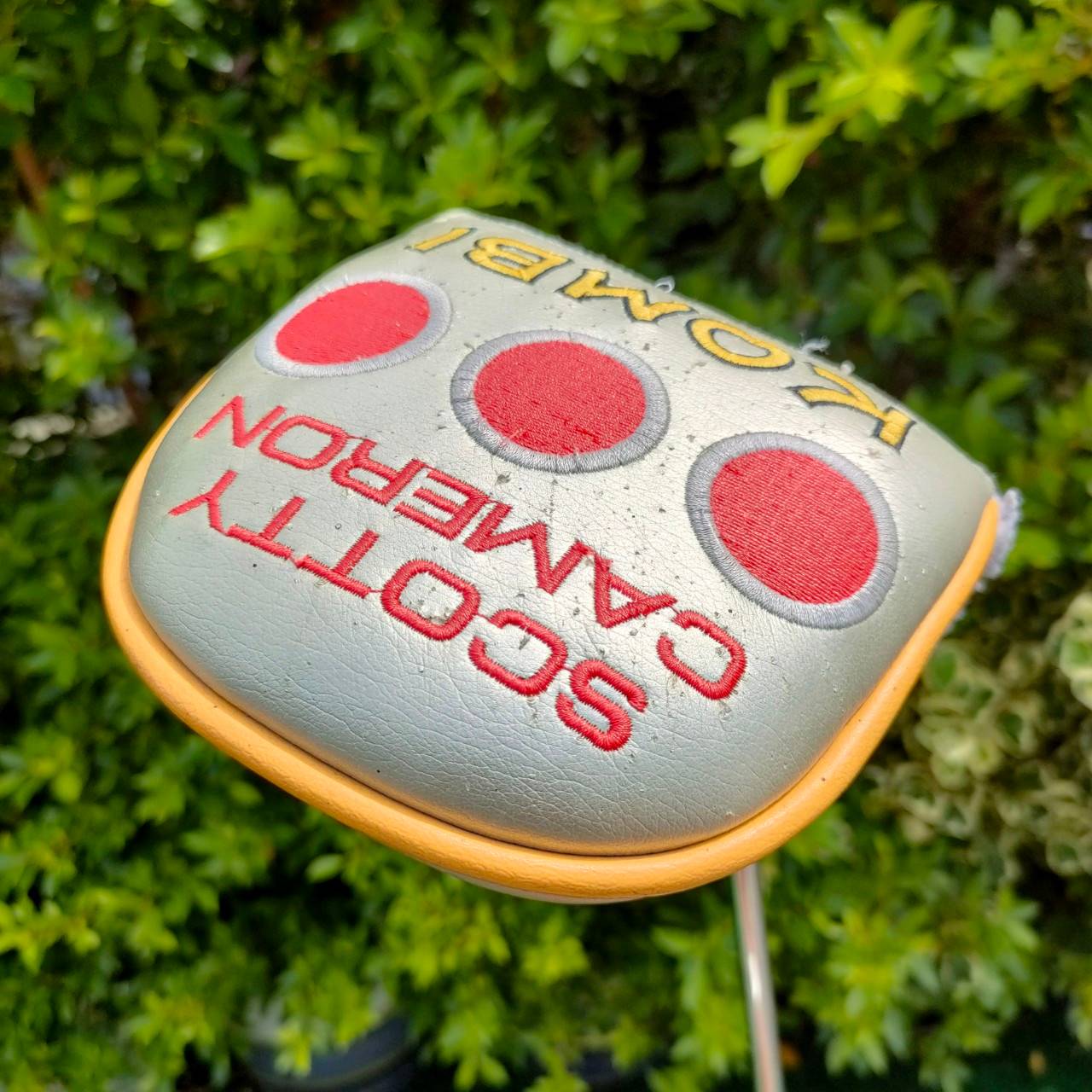 PUTTER SCOTTY CAMERON STUDIO SELECT KOMBI MID เส้นเล็งสีแดงรูปตัว T มีคอนทราสต์สูง HIGH M.O.I.