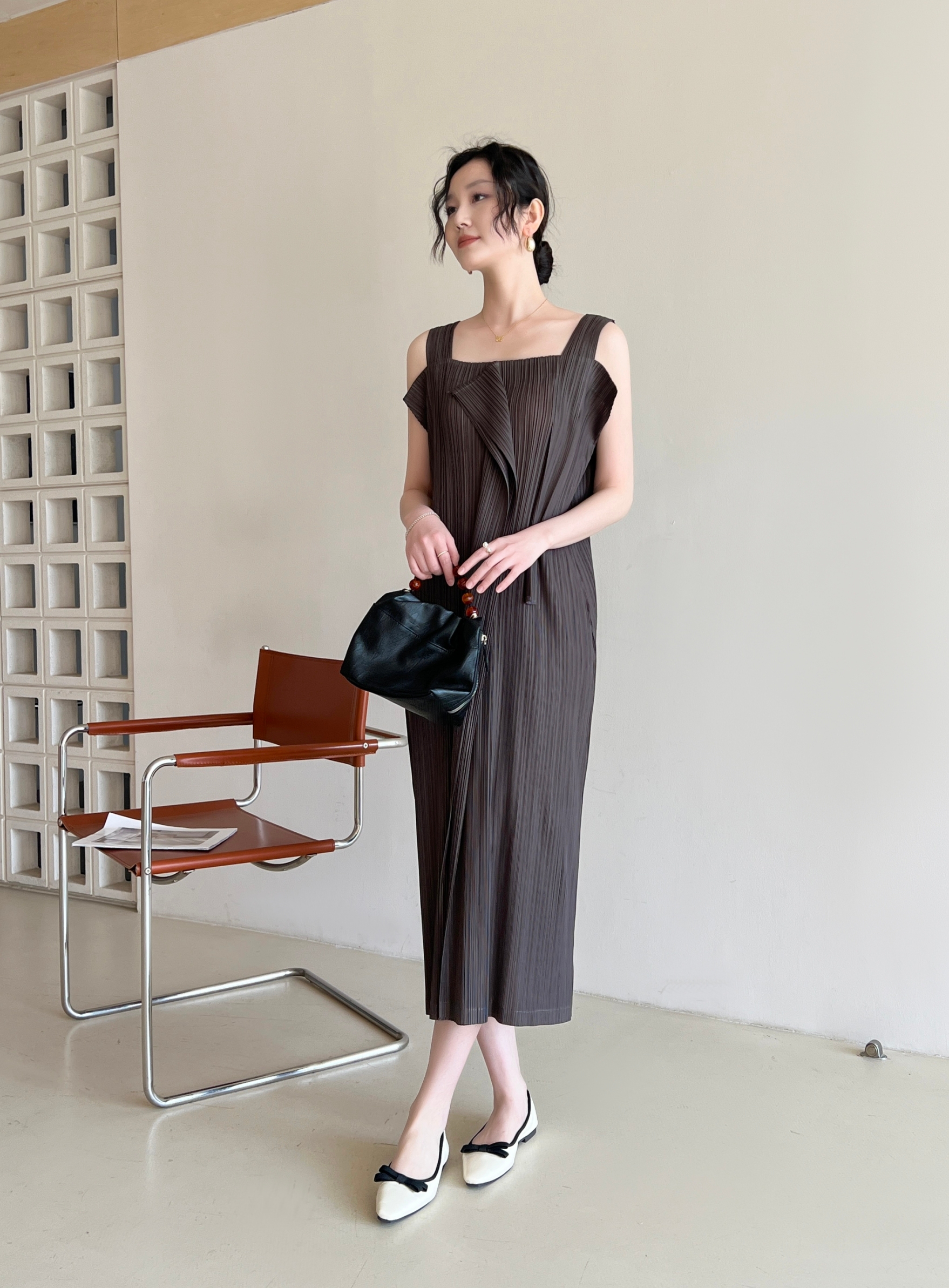ปรับราคาลง20%!! 2MUAY รุ่น GJO1878 เดรสพลีทคุณภาพ SQUARE NECK PLEATED DRESS 2สี FREE SIZE