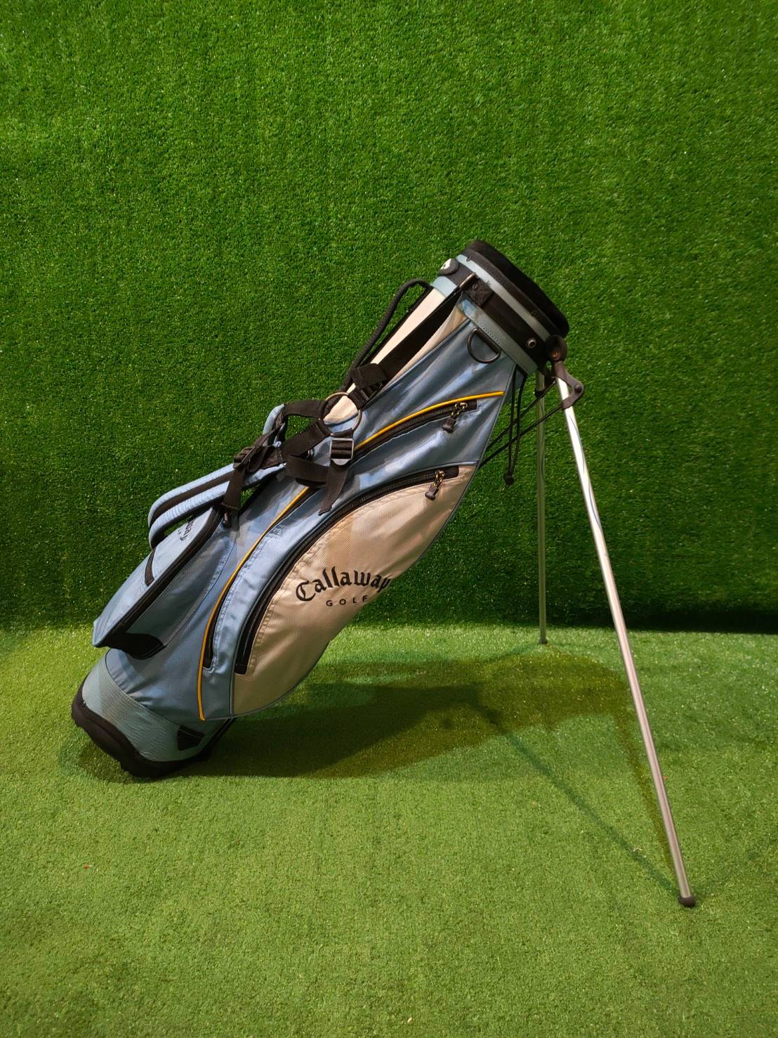 ถุงกอล์ฟ ขาตั้ง Callaway มือสองครับ สภาพเดิมๆสวยเลยครับ