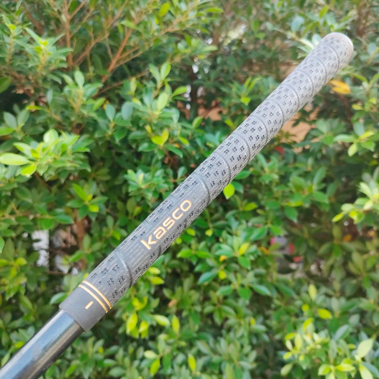 HYBRID KASCO POWER TORNADO 11D SUPER HYTEN ก้าน POWER TORNADO FLEX R เป็น HYBRID ที่ยอดนิยมสุดๆในญี่ปุ่น!! ของต้องมี SUPER HYTEN ตีไกลจัด ตีง่าย ทรงไม่เหมือนใคร!! ไม้กอล์ฟมือสอง ของแท้ BY NakaraLuxurious