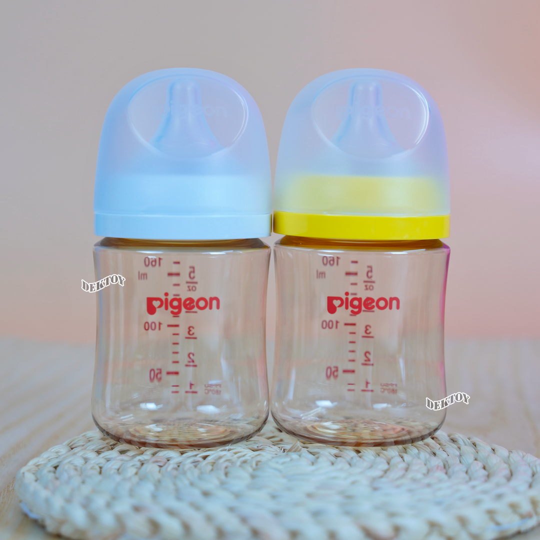 รุ่นใหม่ ไม่พิมพ์ลาย Pigeon พีเจ้น ขวดนมพีเจ้นสีชา 5 ออนซ์แพ็ค2ขวด+ จุกซอฟท์ทัช พลัส SS