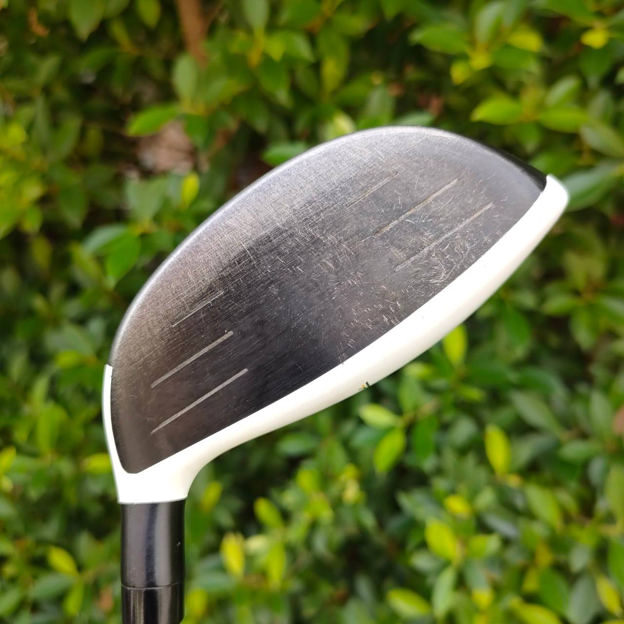 FW3 TAYLORMADE RBZ STAGE2 องศา 15 ก้าน TM1-213 RBZ FLEX R ตีดี และตีไกลมาก!! เพราะตรงสันไม้มี POCKET ขนาดใหญ่ ทำให้เกิดสปริง!! ไม้กอล์ฟมือสอง ของแท้ BY NakaraLuxurious
