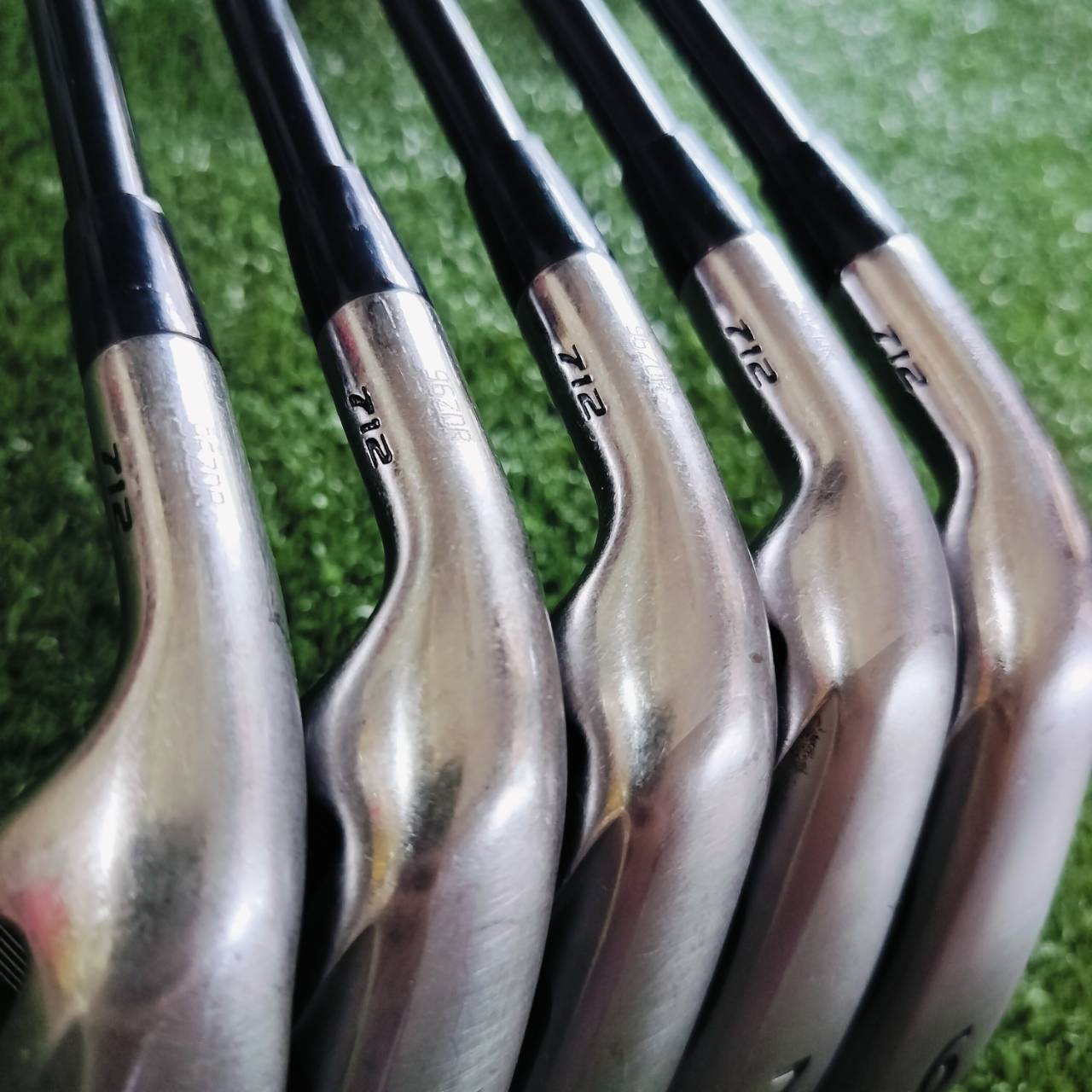 *** ไม้กอล์ฟมือซ้าย *** ชุดเหล็ก Titleist AP1 712 ก้าน TOUR AD 65i FLEX R ก้านเด็ดมาก แค่ก้านก็คุ้มแล้ว!!! ไม้กอล์ฟพรีเมี่ยมมือสอง ของแท้ By NakaraLuxurious