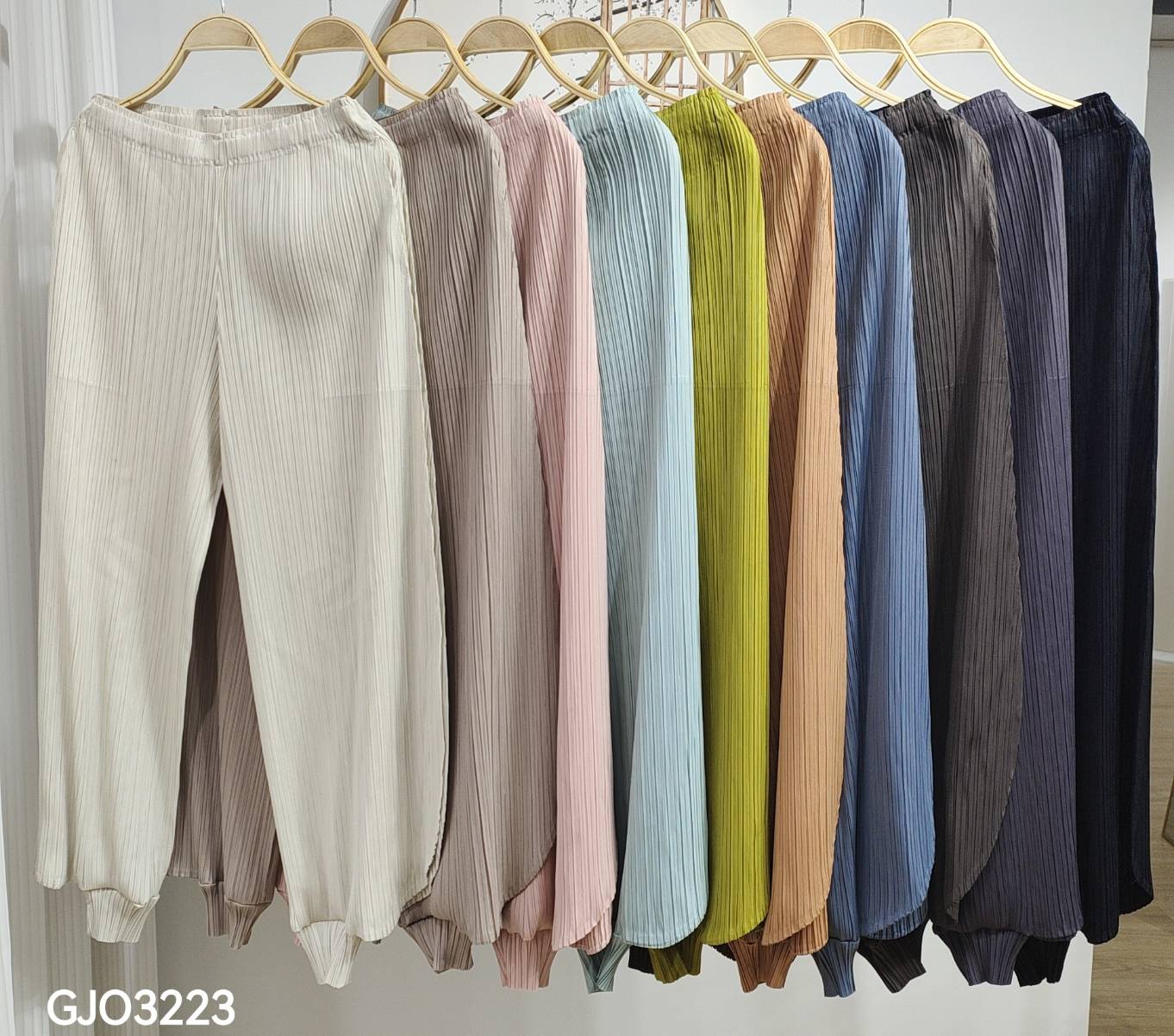 2MUAY รุ่น GJO3223 GENIE PLEATED PANTS กางเกงจินนี่ กางเกงพลีทคุณภาพ 10สี FREE SIZE