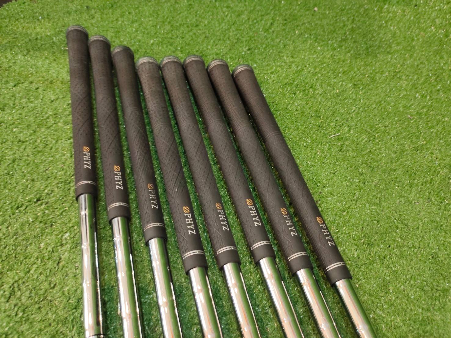 ชุดเหล็กพรีเมี่ยม BRIDGESTONE PHYZ FORGED