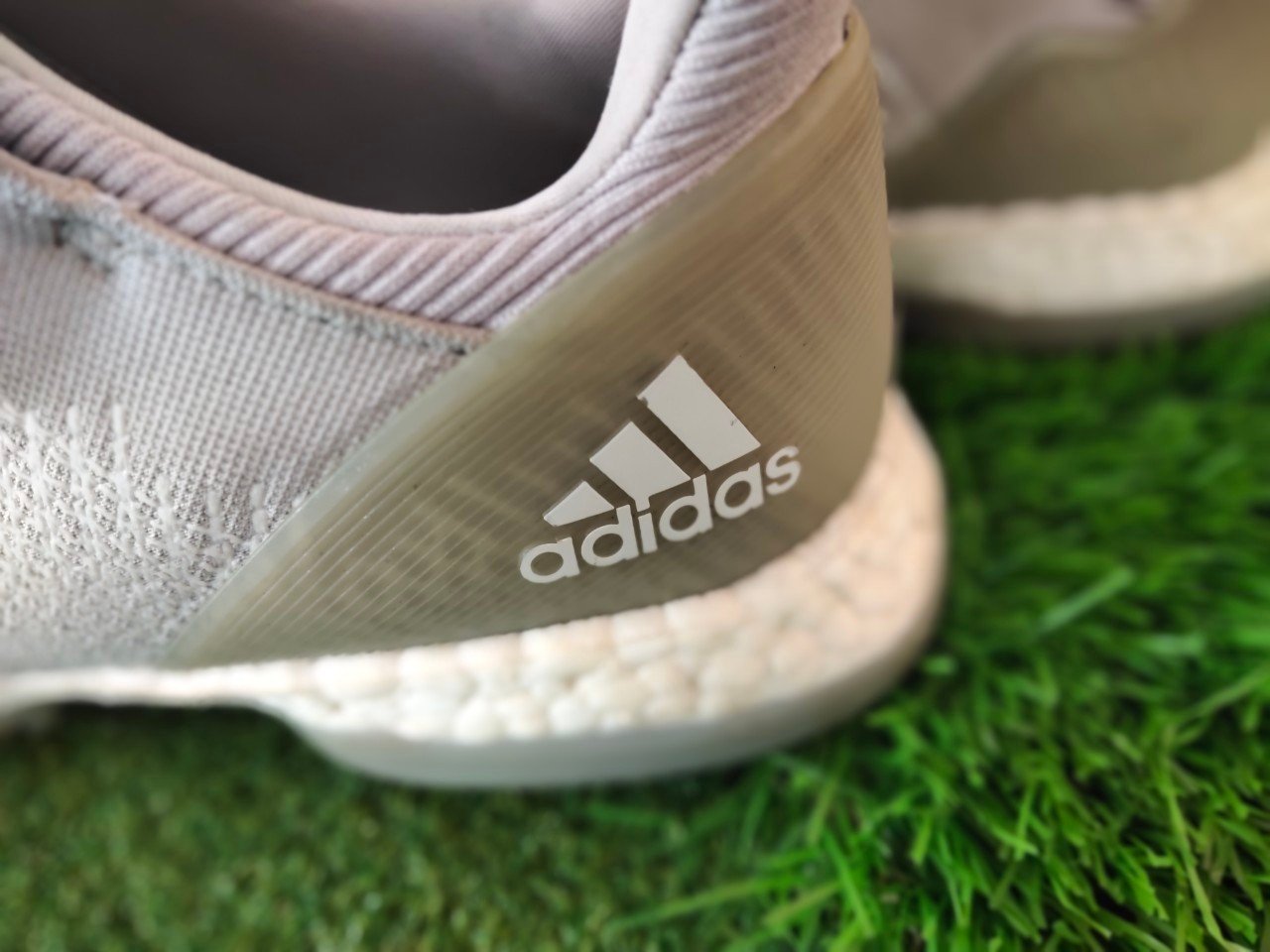 รองเท้า Adidas BOA มือสอง