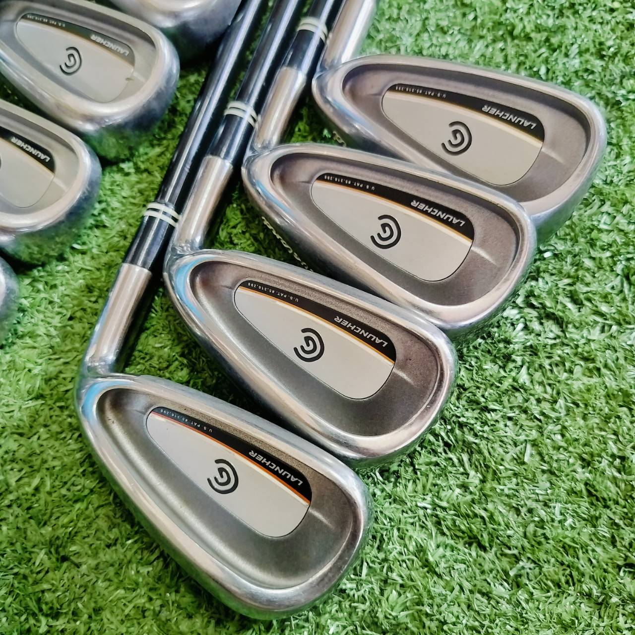 ชุดเหล็ก CLEVELAND LAUNCHER ชุดเหล็กตีง่าย มาตรฐานสูง สภาพสวยเดิมทุกชิ้น ทั้งก้านและกริพ ไม้กอล์ฟพรีเมี่ยมมือสอง ของแท้ By NakaraLuxurious