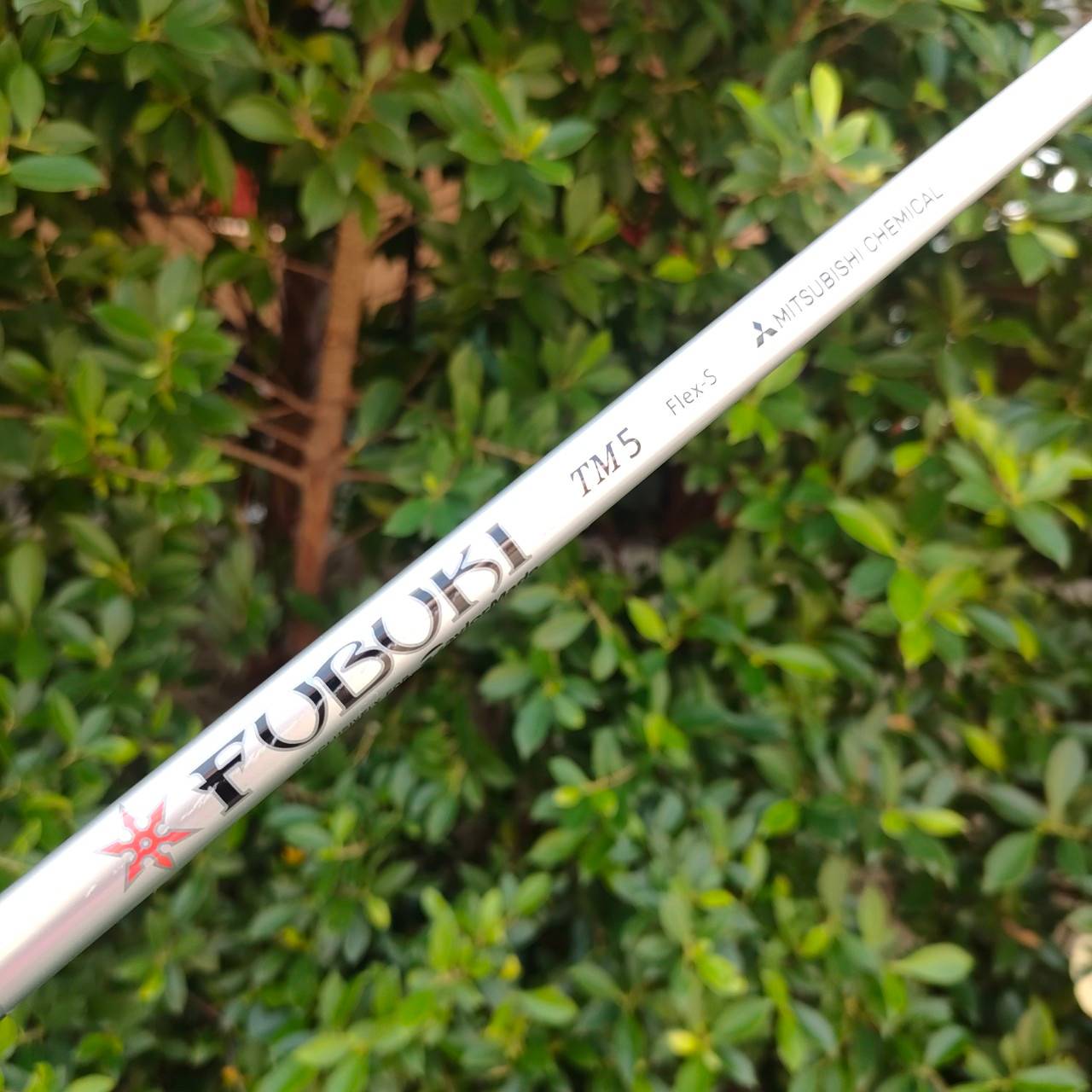 DRIVER TAYLORMADE M4 องศา 9.5 ก้าน FUBUKI TM5 FLEX S **มีตำหนิ หัวระเบิด** ขายเป็นอะไหล่ แค่ก้าน + กริพ และตัวสลีฟ และหมุดน้ำหนัก!! ไม้กอล์ฟมือสอง ของแท้ BY NakaraLuxurious