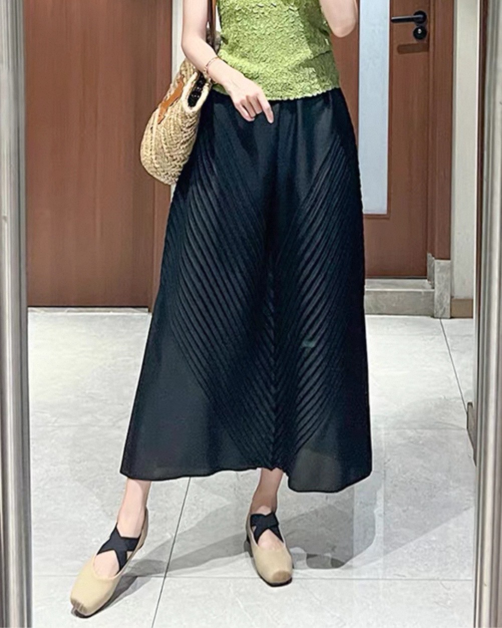 ปรับราคาลง20%!! เอวถึง37สะโพก44ยาว36นิ้ว ผ้าไม่ยืด! 2MUAY รุ่น GJO2016 กางเกงอัดพลีทคุณภาพ CHIC DIAGONAL PLEATED PANTS 7 สี FREE SIZE