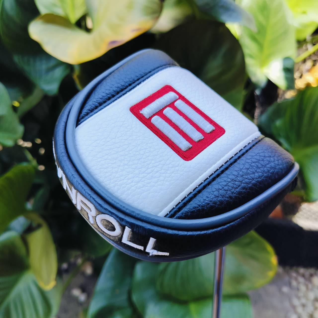 PUTTER EVNROLL ER5 ยาว 34 นิ้ว รูปทรงยอดนิยมสูงสุดตอนนี้เลยค่ะ เป็นรูปทรงปีกสองข้าง ชดเชยสูงมาก ไม้กอล์ฟพรีเมี่ยมมือสอง ของแท้ By NakaraLuxurious