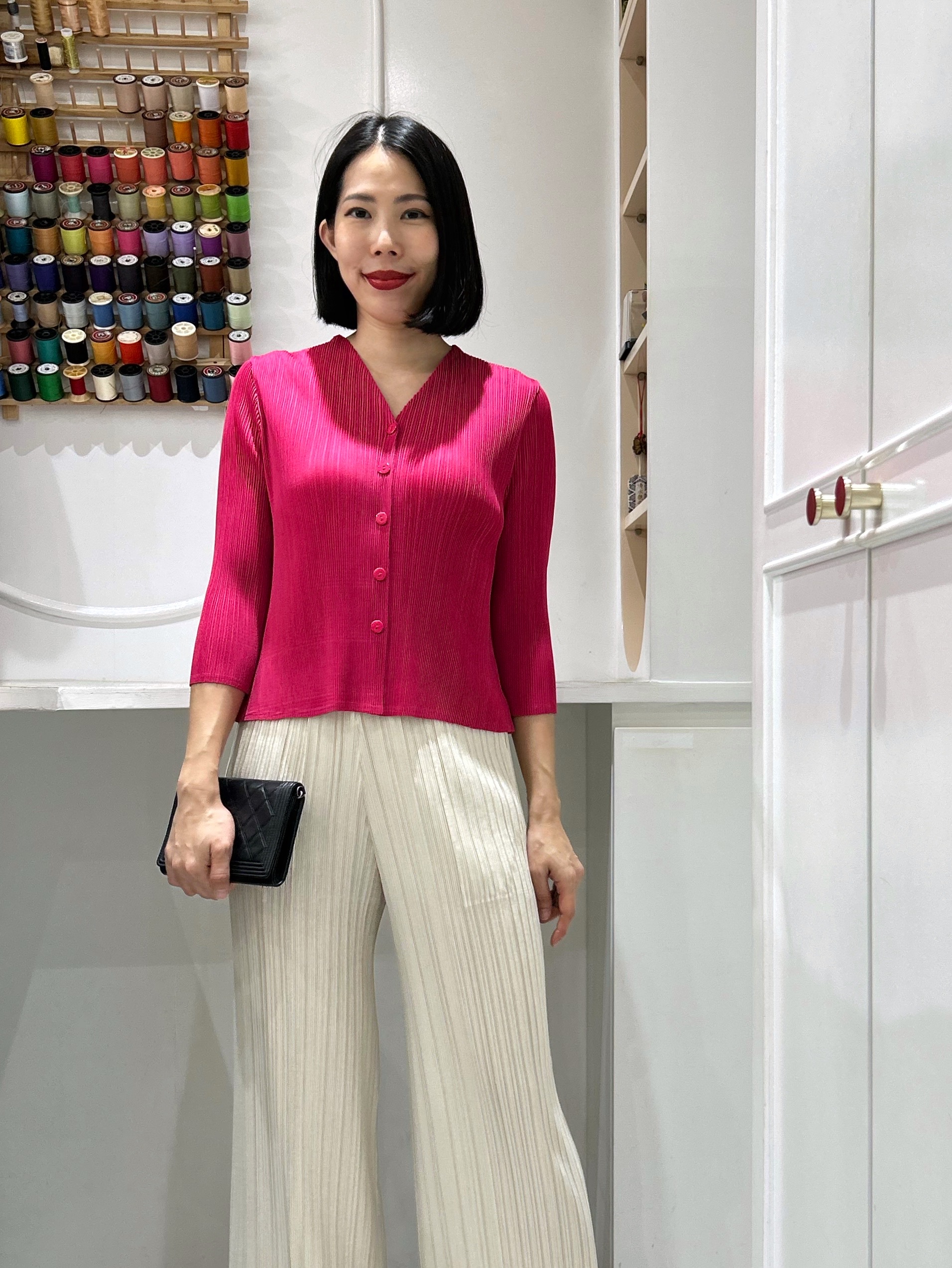2MUAY รุ่น GJO1960 เสื้ออัดพลีทคุณภาพ LONG SLEEVE V NECK BUTTON FRONT PLEATED TOP 12 สี FREE SIZE