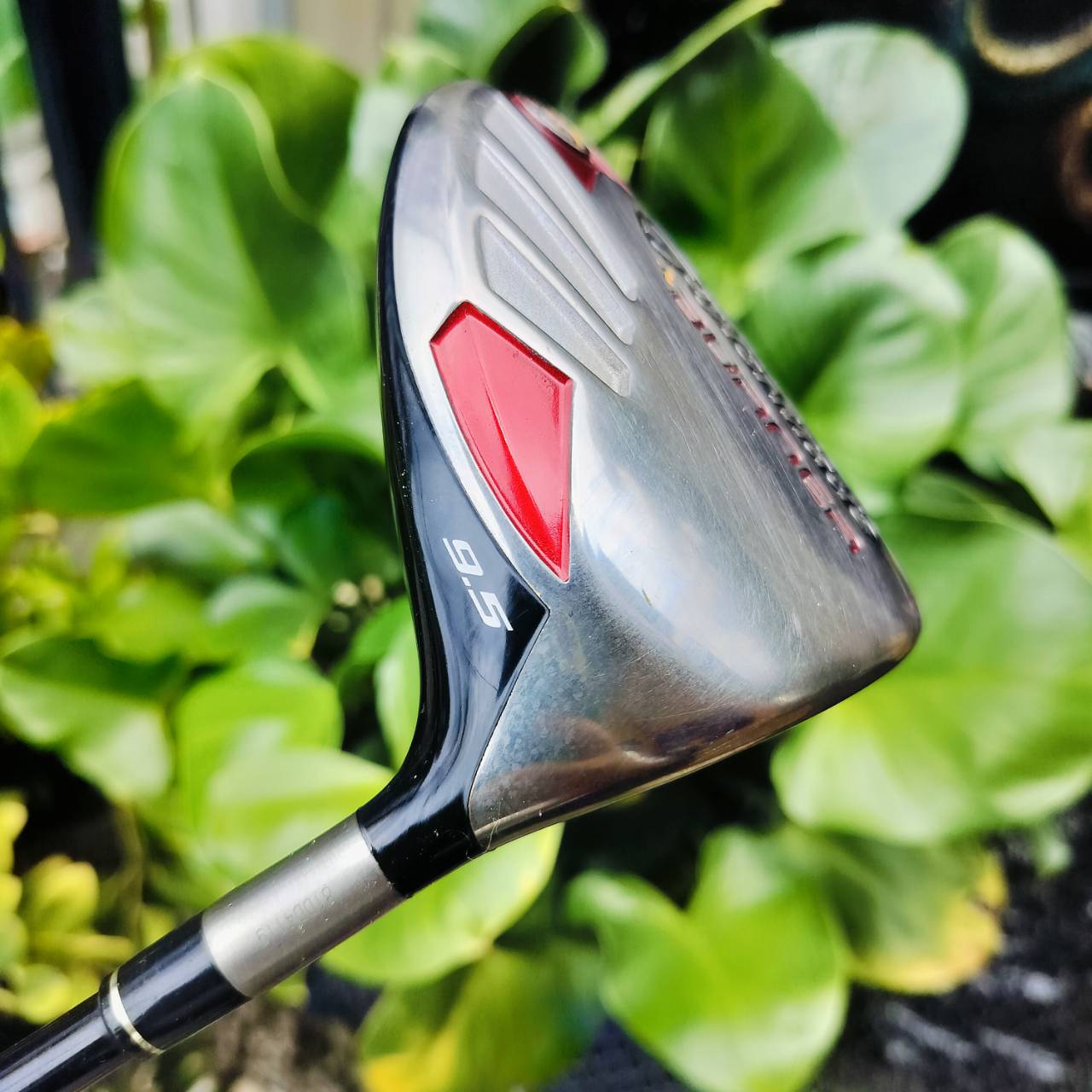 Driver Taylormade BURNER กระดองเคฟล่า จุด CG ต่ำ หัวใหญ่ หน้าสวีตสปอตกว้างเน้นตีง่ายๆค่ะ ระยะมาเต็มด้วยค่ะ องศา 9.5 ก้าน FUJIKURA FLEX S 50 กรัม ไม้กอล์ฟพรีเมี่ยมมือสอง ของแท้ By NakaraLuxurious
