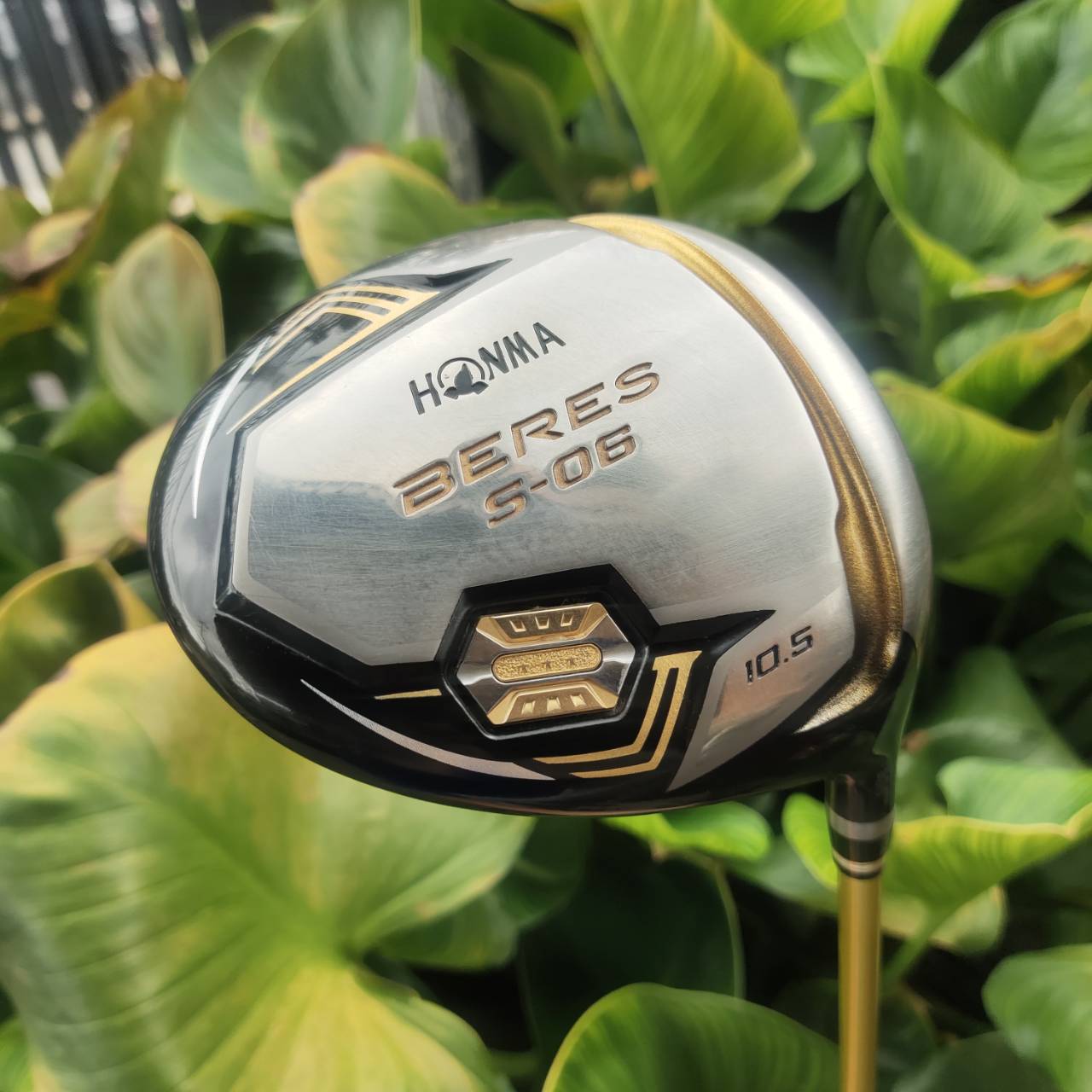 Driver HONMA S-06 รุ่น C+ และก้านระดับ 3 ดาว FLEX R หายากมากๆๆๆๆ ไม้ระดับเทพเจ้า