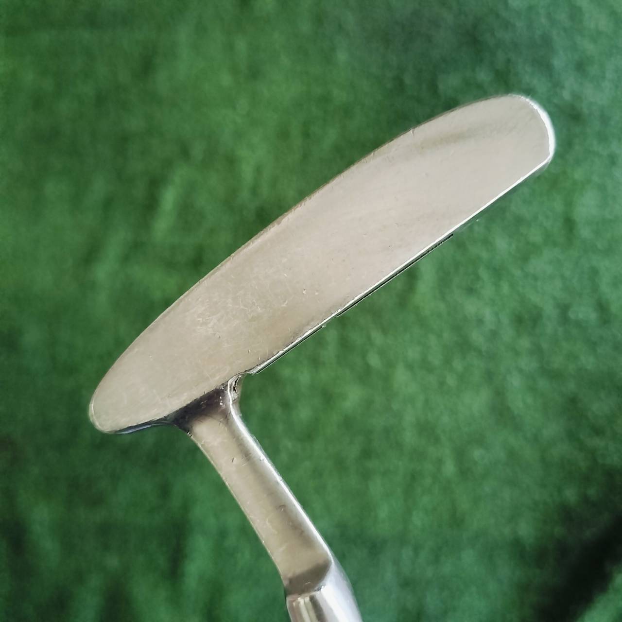 ** ไม้กอล์ฟผู้หญิง ** 🏌️PUTTER REACTION ยาว 33 นิ้ว เป็นแบบ TOE - HEEL BLANCE ค่ะ พัตต์นิ่งมาก CROWNER สวยเดิมค่ะ ไม้กอล์ฟพรีเมี่ยมมืองสองญี่ปุ่น By NakaraLuxurious