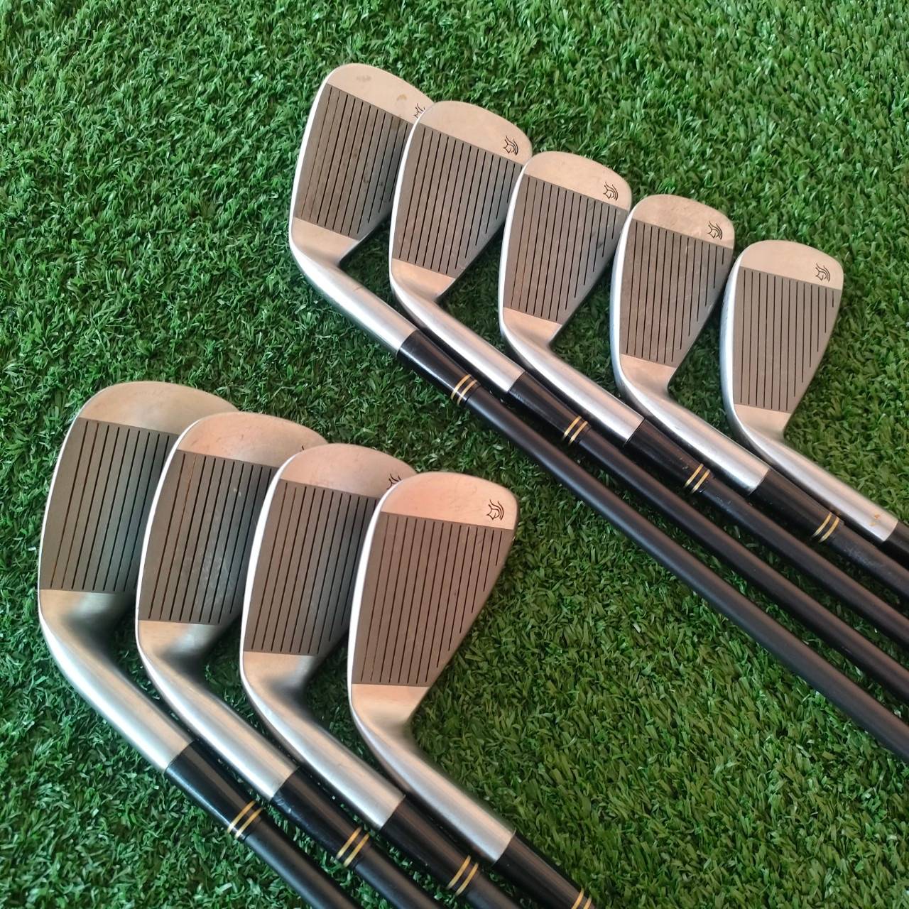 ชุดเหล็ก GARY PLAYER BLACK KNIGHT ของใหม่!! มีเหล็ก 3-9 เเละ PW SW ก้าน BLACK KNIGHT FLEX R ไม้กอล์ฟมือหนึ่ง ของแท้ BY NakaraLuxurious