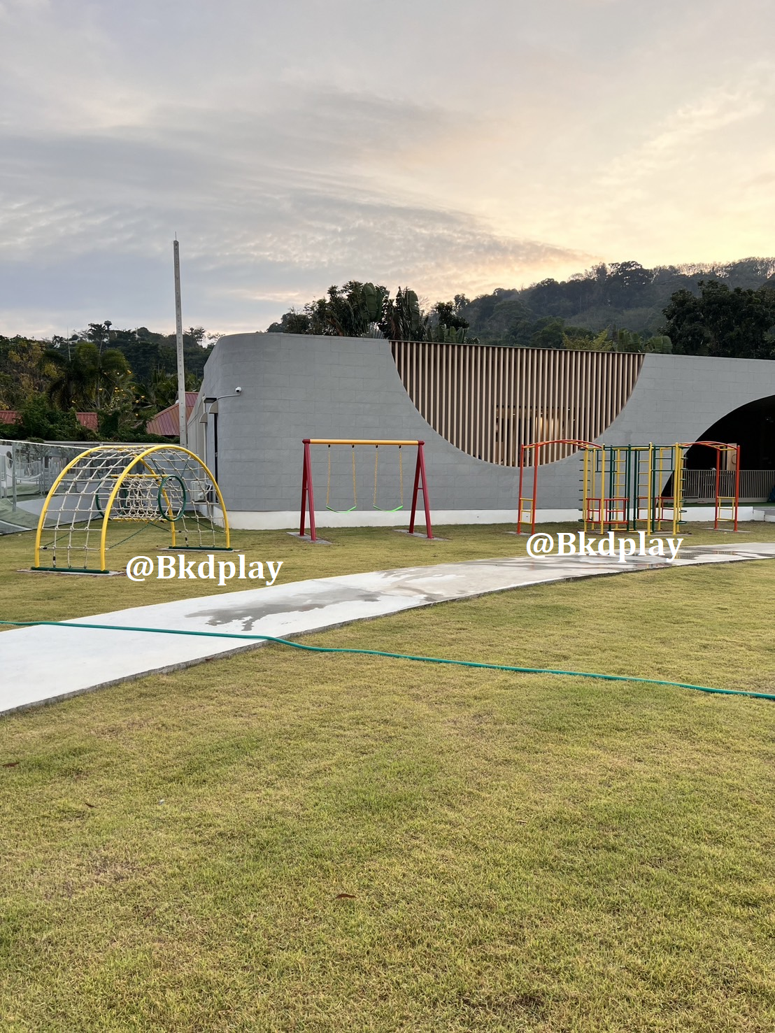 ชิงช้า2ที่นั่ง, เครื่องเล่นสนามเหล็กนำเข้า, ของเล่นสนาม, เครื่องเล่นสนามกลางแจ้ง พร้อมส่ง