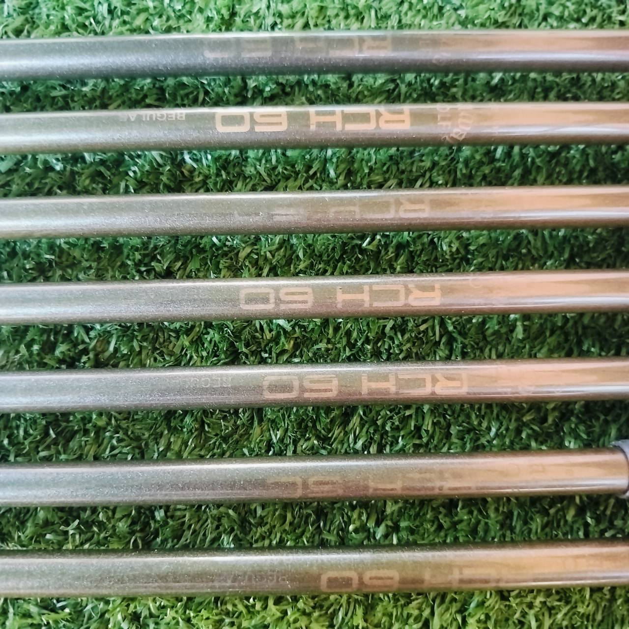ชุดเหล็ก Callaway S2H2 สุดคลาสสิค เป็นตัวต้นตำหรับ PAT PEN เอกสิทธิ์ ก้านชุดเหล็กแบบเสียบเจาะทะลุ สภาพสวยมาก เดิมทุกอย่าง ก้านเดิม ไม้กอล์ฟพรีเมี่ยมมือสอง ของแท้ By NakaraLuxurious