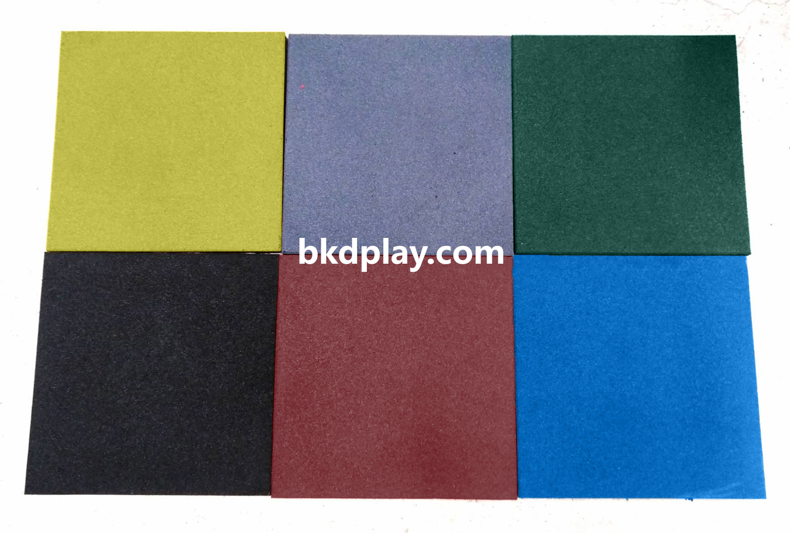 แผ่นยาง EPDM ราคาต่อ1ตร.ม. 4แผ่น แผ่นยางสังเคราะห์ ,แผ่นปูกันกระแทก,แผ่นปูพื้นสนามเด็กเล่น, พื้นยางEPDM ,ปูสนามเด็กเล่น,สนามกีฬา ห้องฟิตเนส พร้อมส่ง ราคาโรงงาน มีสีดำ เทา น้ำเงิน เหลือง แดง เขียว