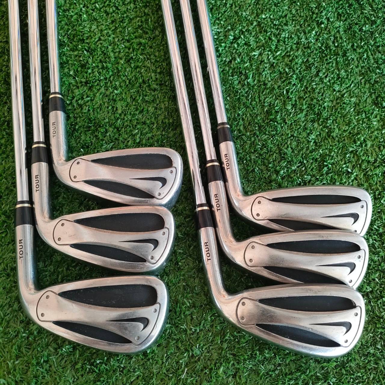 ชุดเหล็ก NIKE SLINGSHOT TOUR มีเหล็ก 5-9 เเละ PW ก้าน DYNAMIC GOLD SL R300