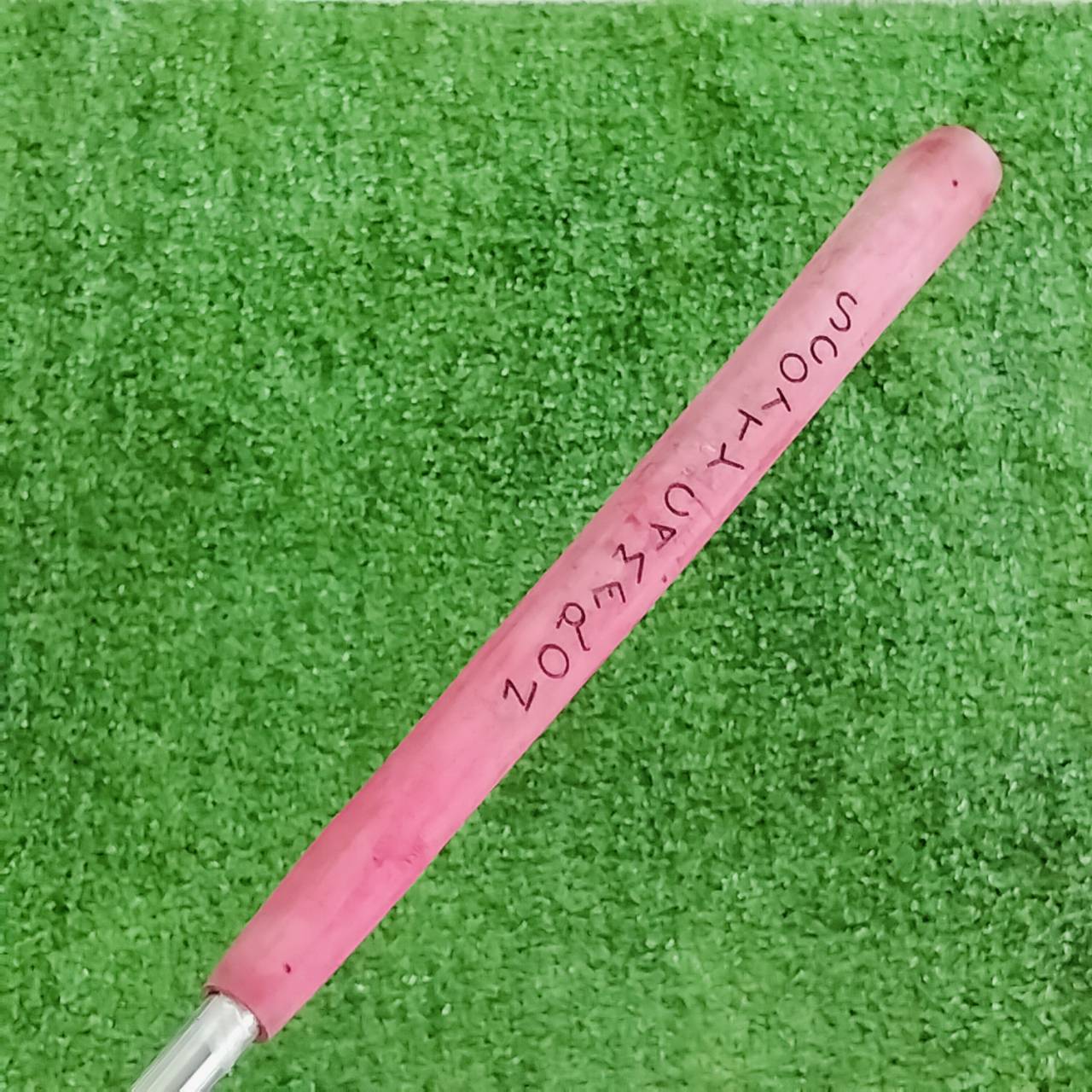 PUTTER ODYSSEY WHITE HOT XG #9 ความยาว 34 นิ้ว กริพใส่ของ CAMERON หน้า XG มีความพิเศษ คือทั้งคงความนุ่มนวล ไม้กอล์ฟพรีเมี่ยมมือสอง ของแท้ By NakaraLuxurious