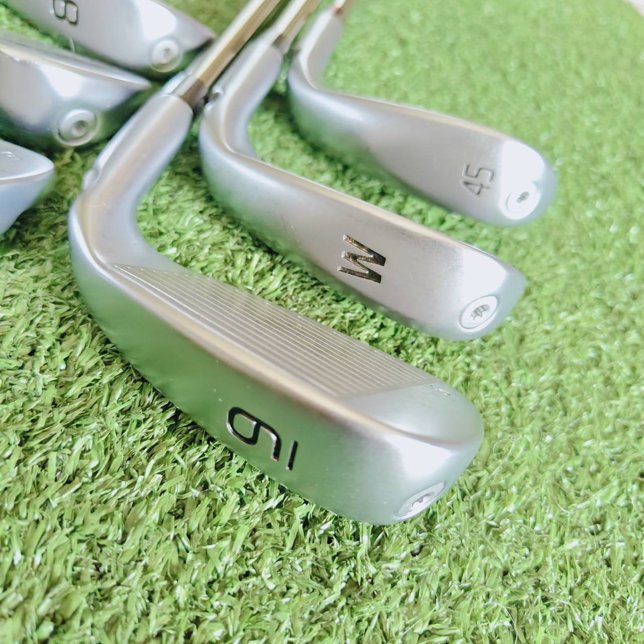 *มือซ้าย*PING G430 (Left-Handed) – ชุดเหล็กที่ทั้ง “ง่าย ควบคุมดี ระยะไกล” และ “ดูเท่ทุกองศา”