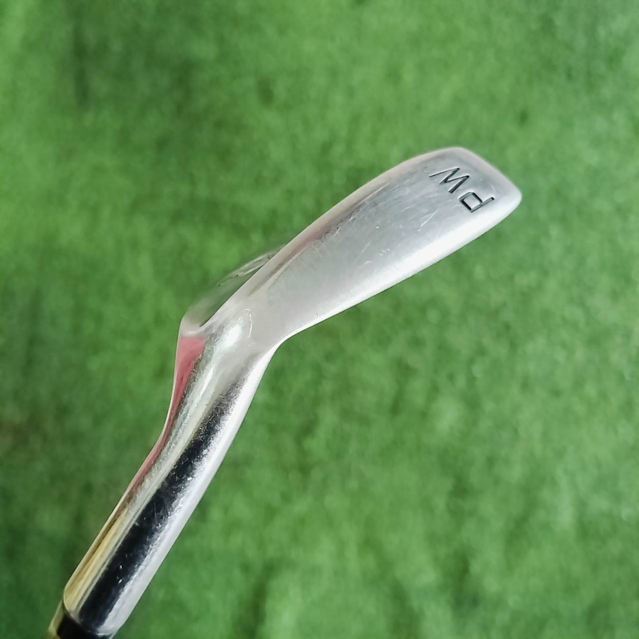 WEDGE PROKENNEX MOMENTUM องศา 46 BOUNCE 8 FLEX R ชิพง่ายและแม่นยำมาก สปินดี สปีดไม่แรงก็ชิพสบาย ขึ้นกรีนแบบสวยๆค่ะ ไม้กอล์ฟพรีเมี่ยมมืองสองญี่ปุ่น By NakaraLuxurious