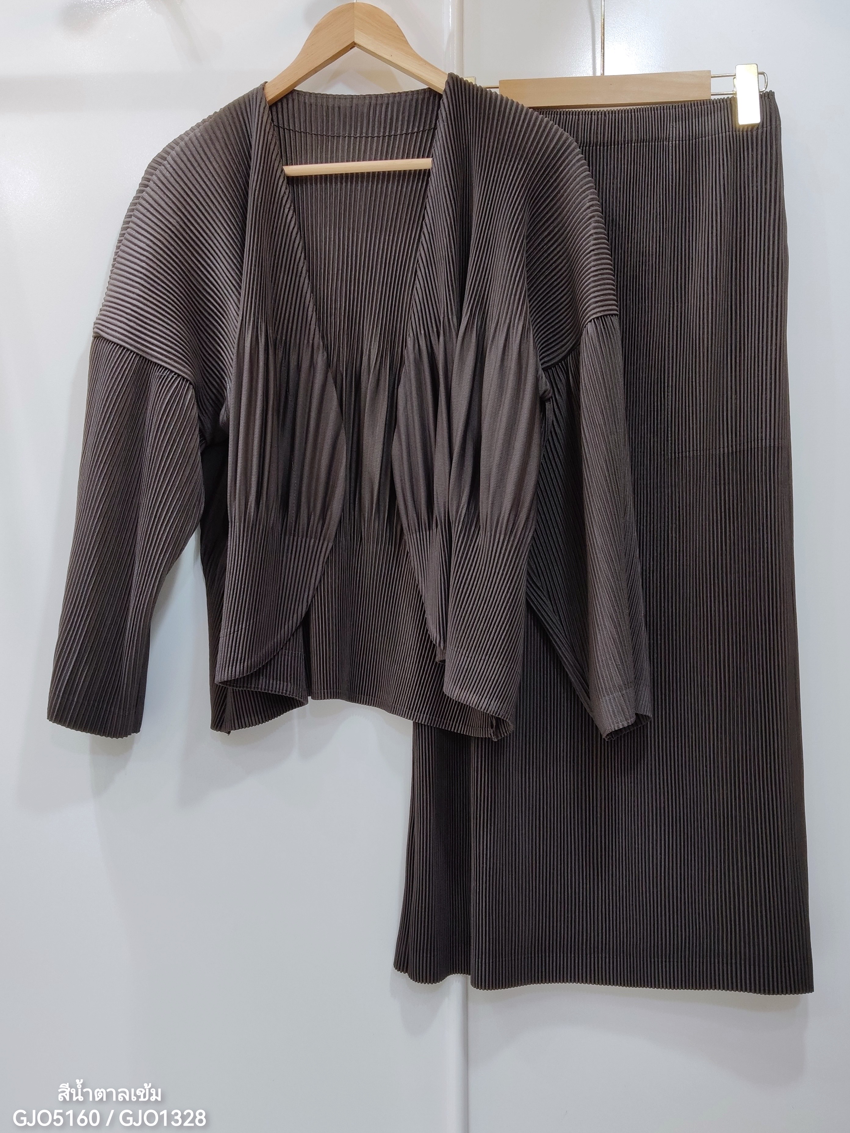 เซ็ต 2ชิ้น! 2MUAY รุ่น GJO5160 / GJO1328 เซ็ตพลีท THICK OPEN FRONT CARDIGAN WITH SKIRT PLEATED SET 12 สี FREE SIZE