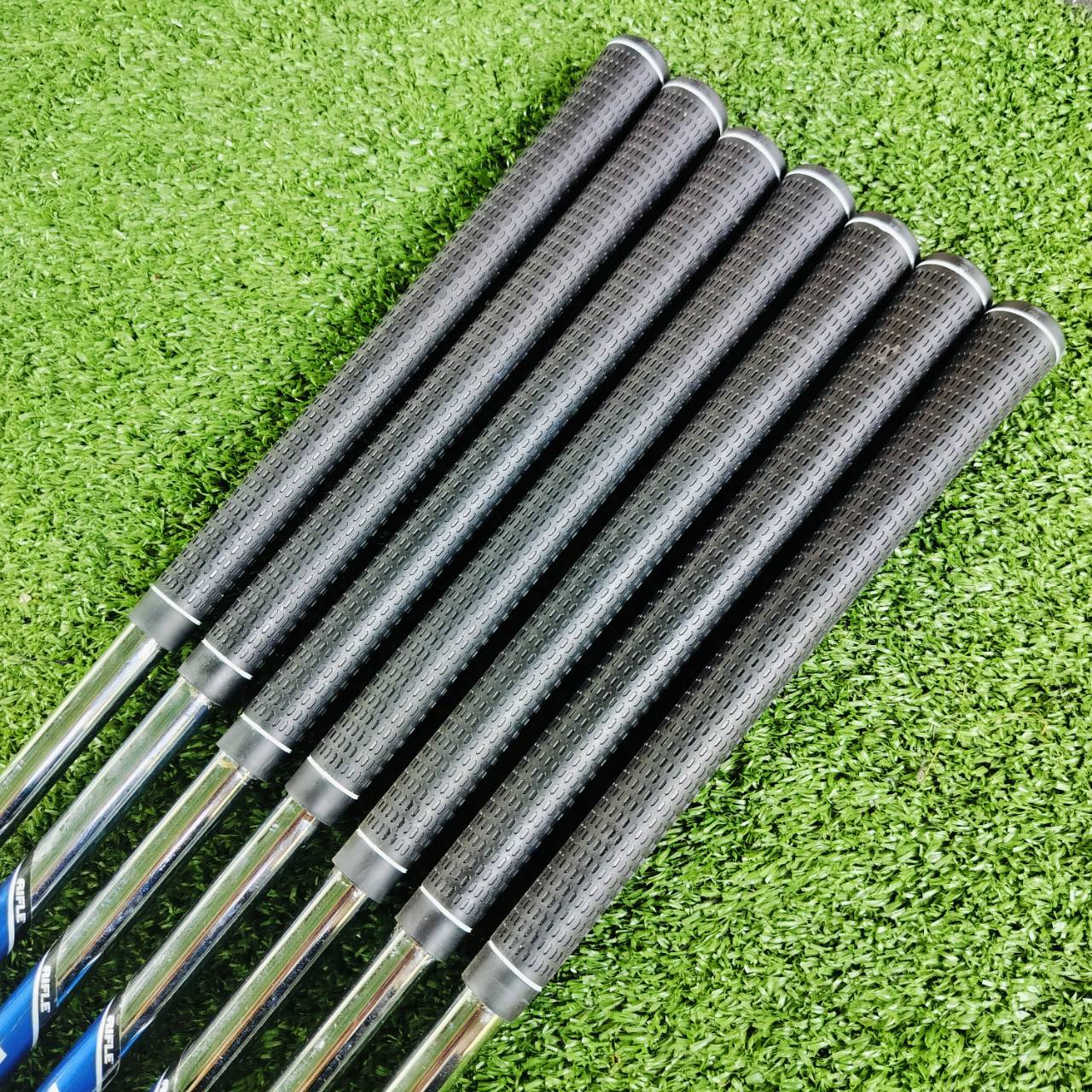 ชุดเหล็ก HONMA BERES PRO เหล็ก FORGED จาก JAPAN SAKATA ถ้าแบรนด์ระดับ HONMA ทำเหล็ก FORGED แบบมันส์ๆ ที่เป็นตระกูล TOP ระดับ BERES ต้องมีอะไรดีกว่าตระกูล TOUR WORLD แน่นอน ไม้กอล์ฟพรีเมี่ยมญี่ปุ่นมือสอง ของแท้ By NakaraLuxurious
