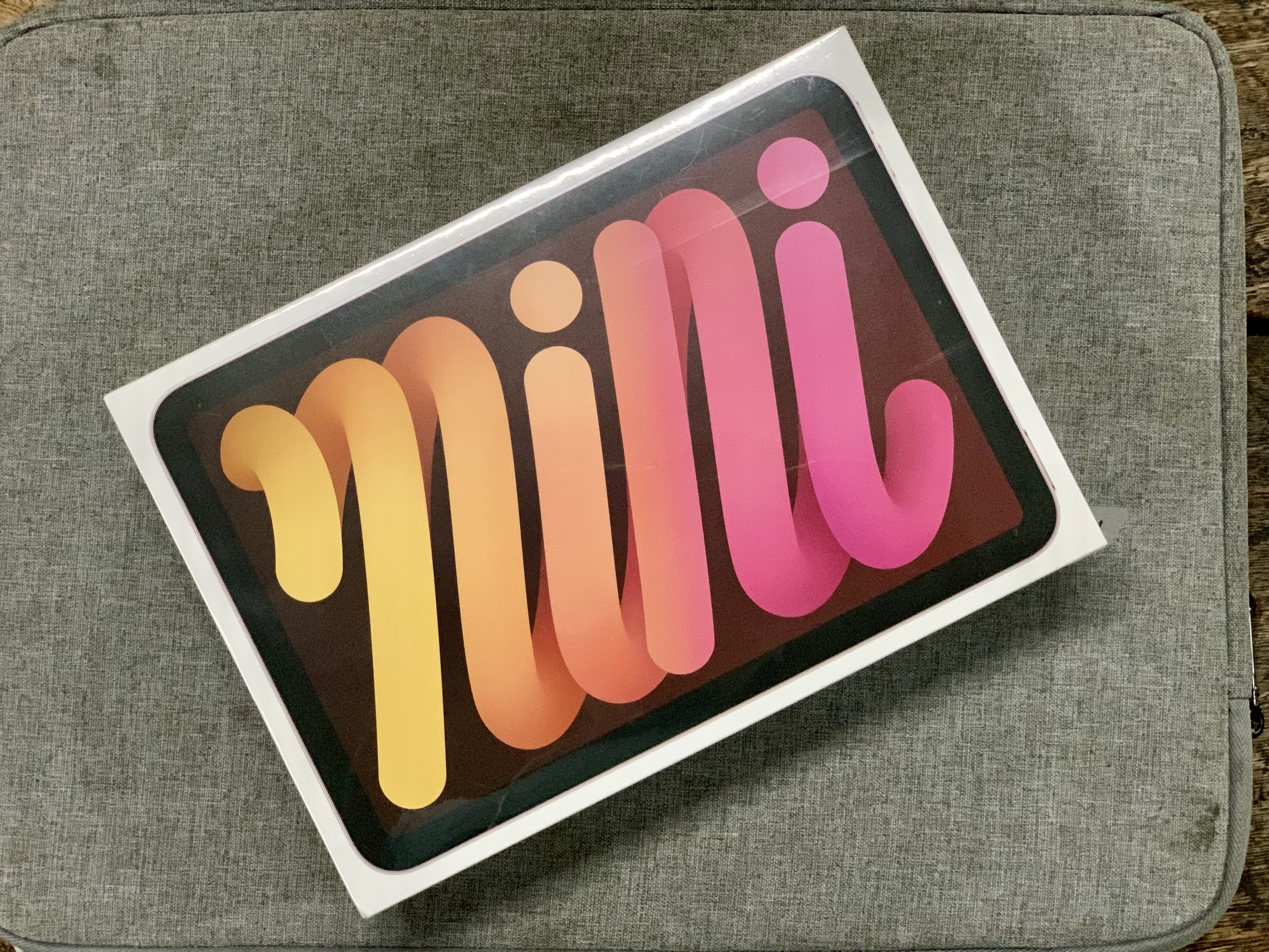 ขาย iPad mini 6 WiFi 64GB ของใหม่ ราคาถูกกว่าศูนย์