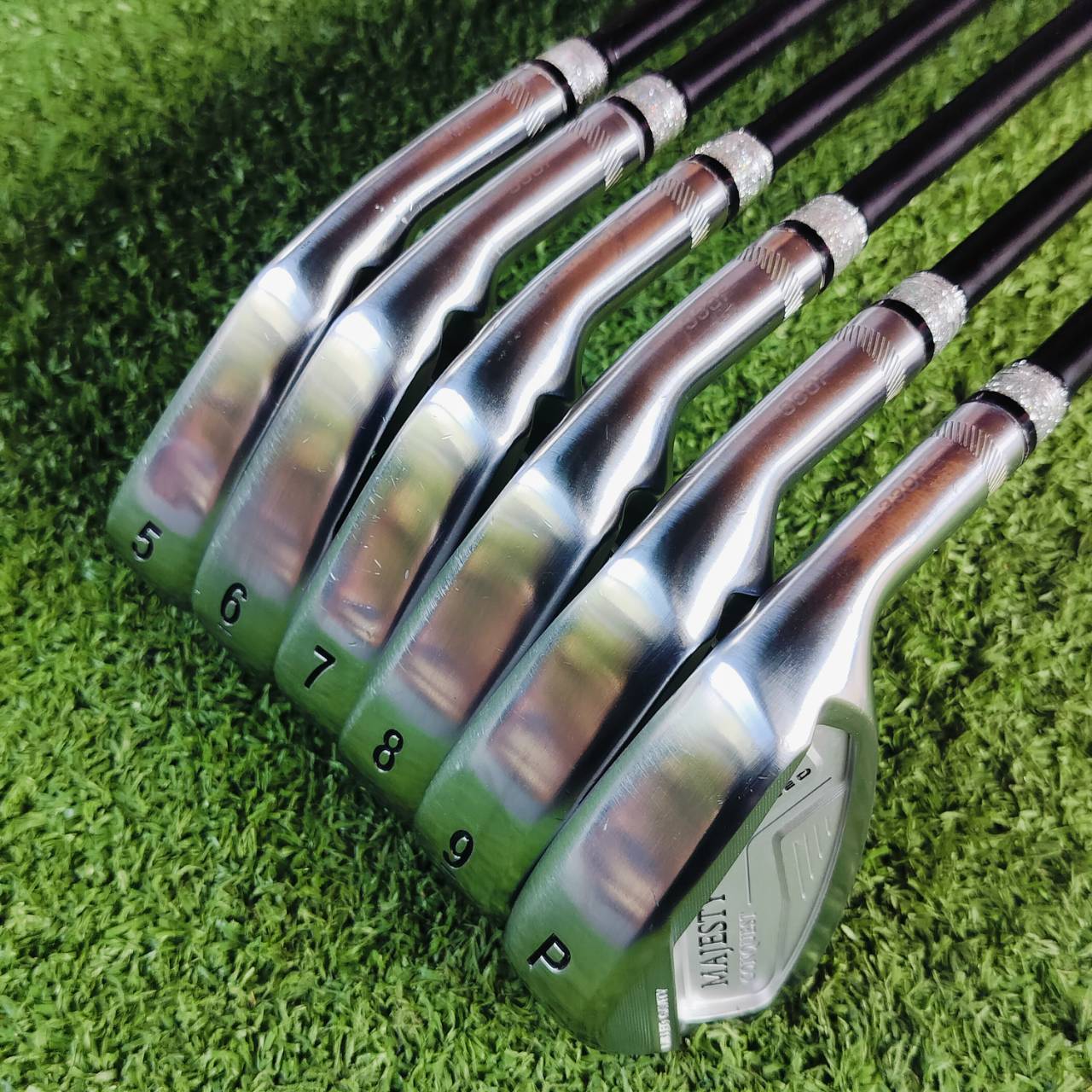 ชุดเหล็ก MARUMAN MAJESTY CONQUEST FORGED เป็นเหล็ก FORGED CAVITY ระดับ Hi-END ตีไกลระดับสูงสุด ก้าน+กริพตัวแพงเลยค่ะ ไม้กอล์ฟพรีเมี่ยมญี่ปุ่นมือสอง ของแท้ By NakaraLuxurious